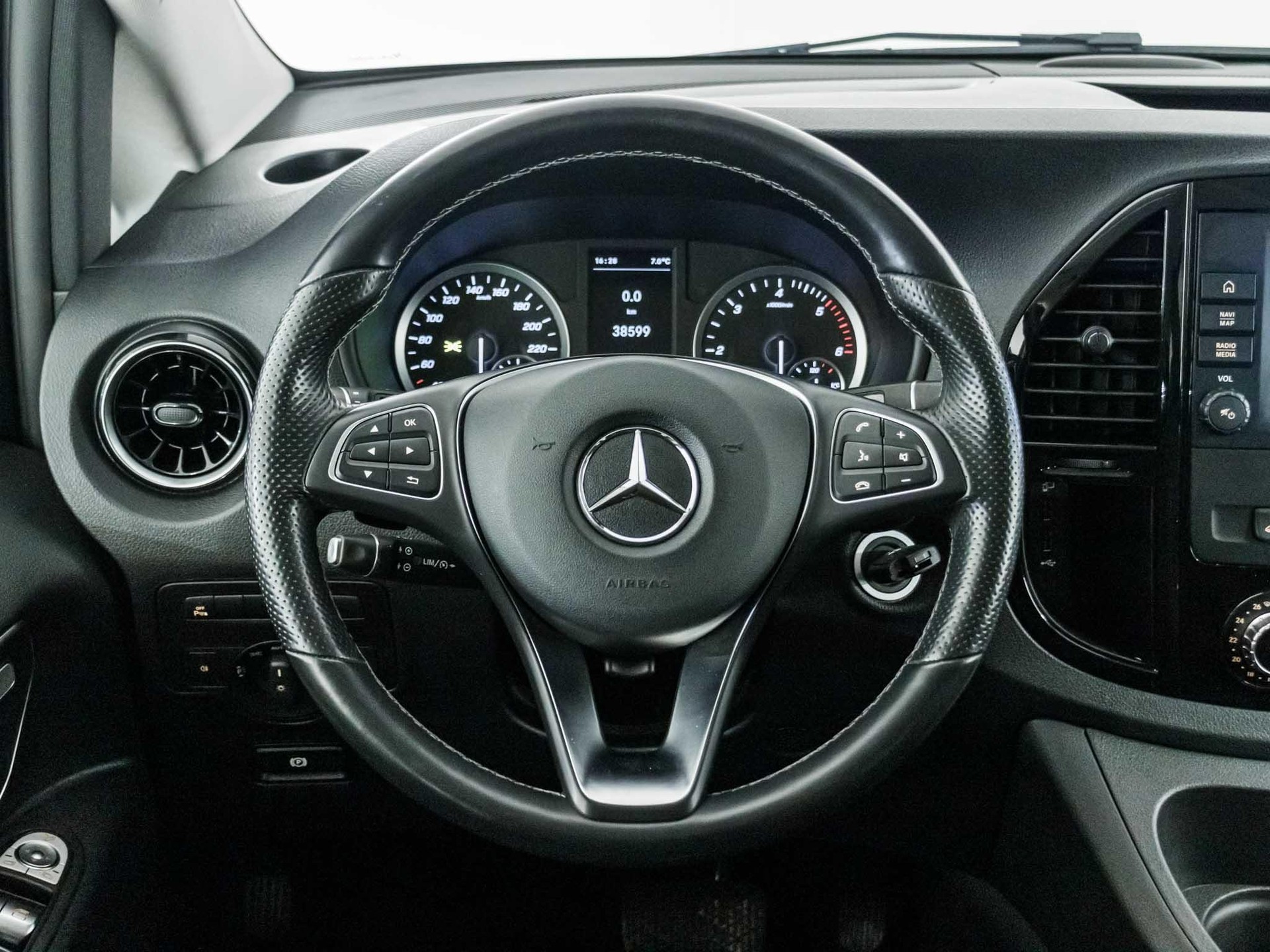 MERCEDES-BENZ Vito 116 CDI Tourer SELECT Lang-image-9