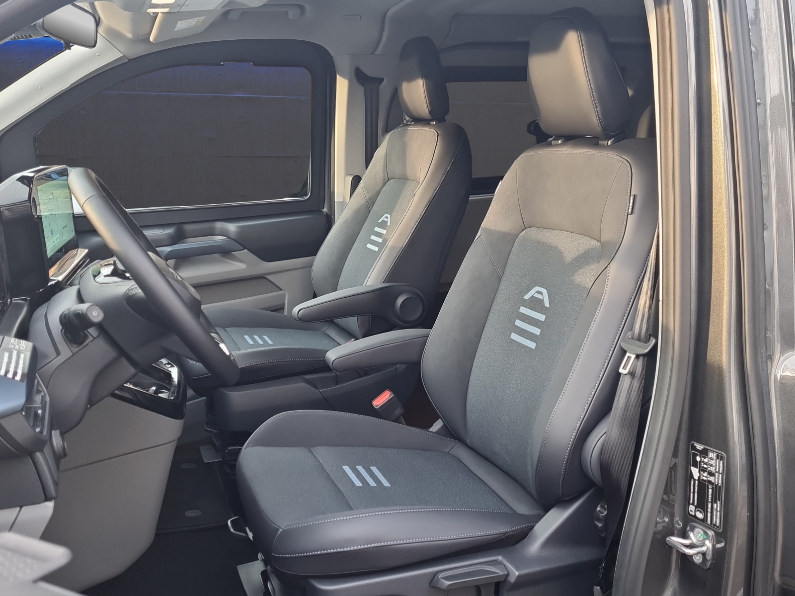 FORD Transit Custom NUGGET Camper 320 L2 2.0 EcoBlue 170 PS Active AUTOMAT AWD 4x4-image-11
