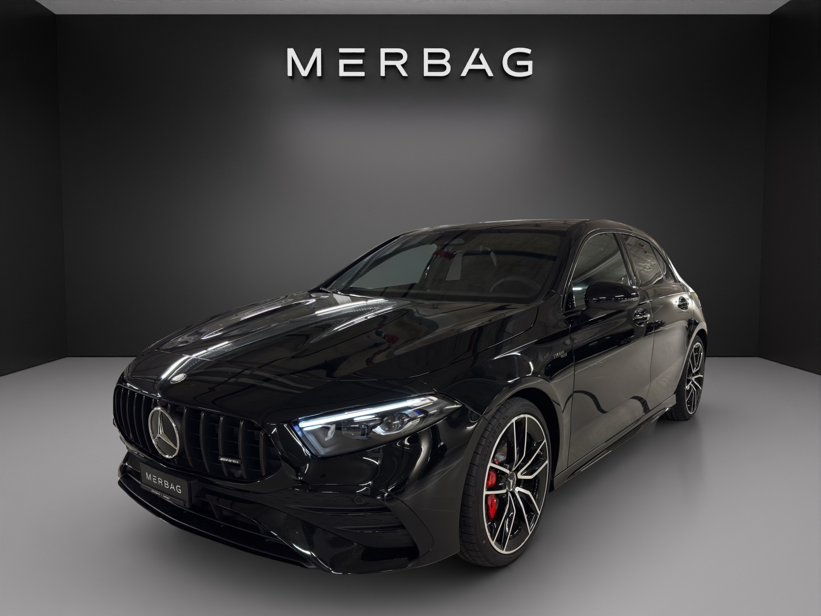 MERCEDES-BENZ A AMG 35 4Matic 8G-DCT-image-2