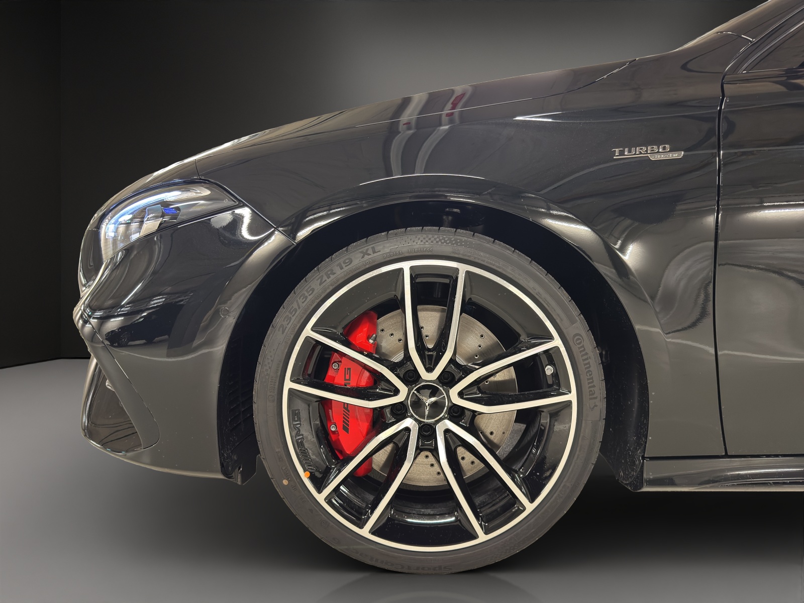 MERCEDES-BENZ A AMG 35 4Matic 8G-DCT-image-8