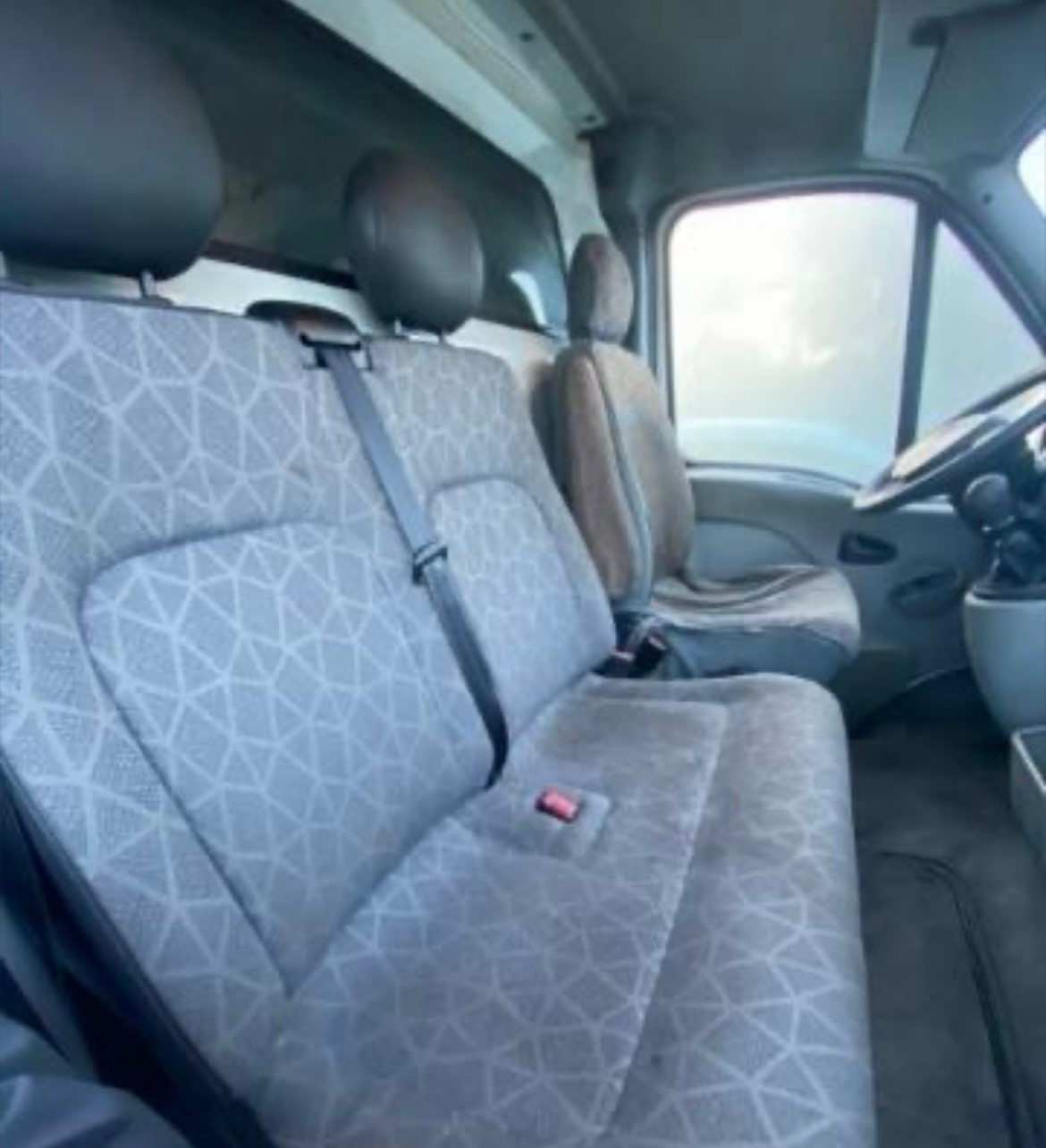 RENAULT Master T35 2.5dCi L2H2 - Climatisation-image-7