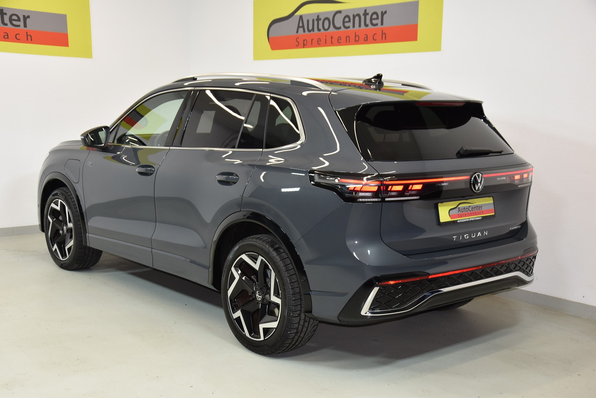 VW Tiguan 1.5 TSI evo2 eHybrid R-Line DSG-image-11