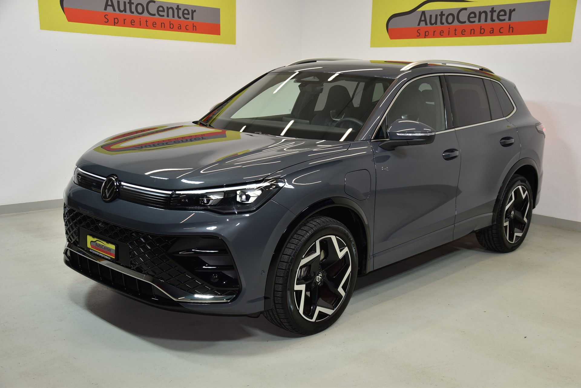 VW Tiguan 1.5 TSI evo2 eHybrid R-Line DSG-image-1