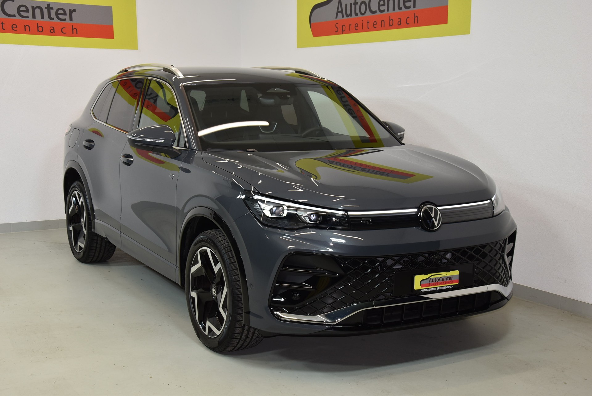 VW Tiguan 1.5 TSI evo2 eHybrid R-Line DSG-image-0