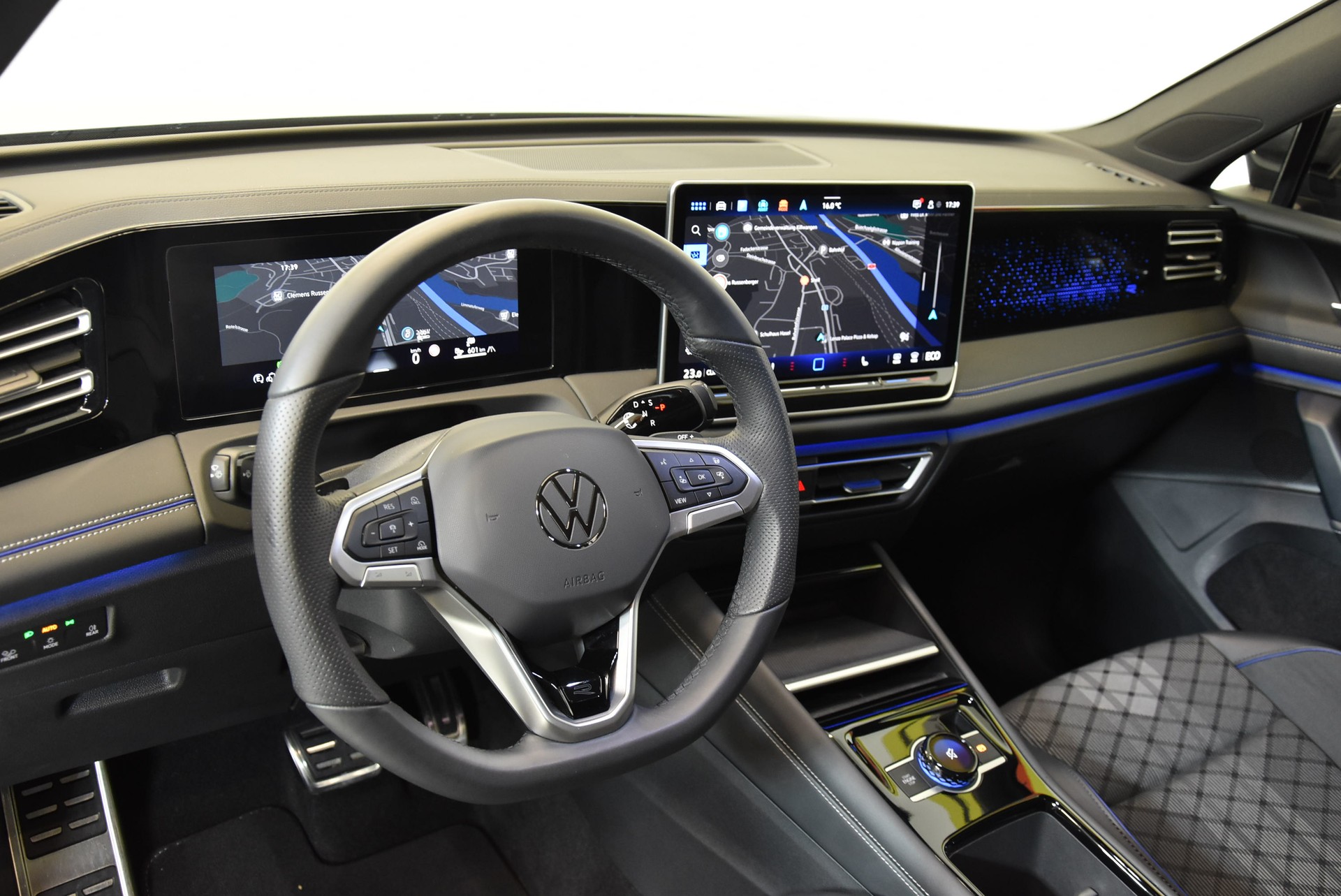 VW Tiguan 1.5 TSI evo2 eHybrid R-Line DSG-image-5
