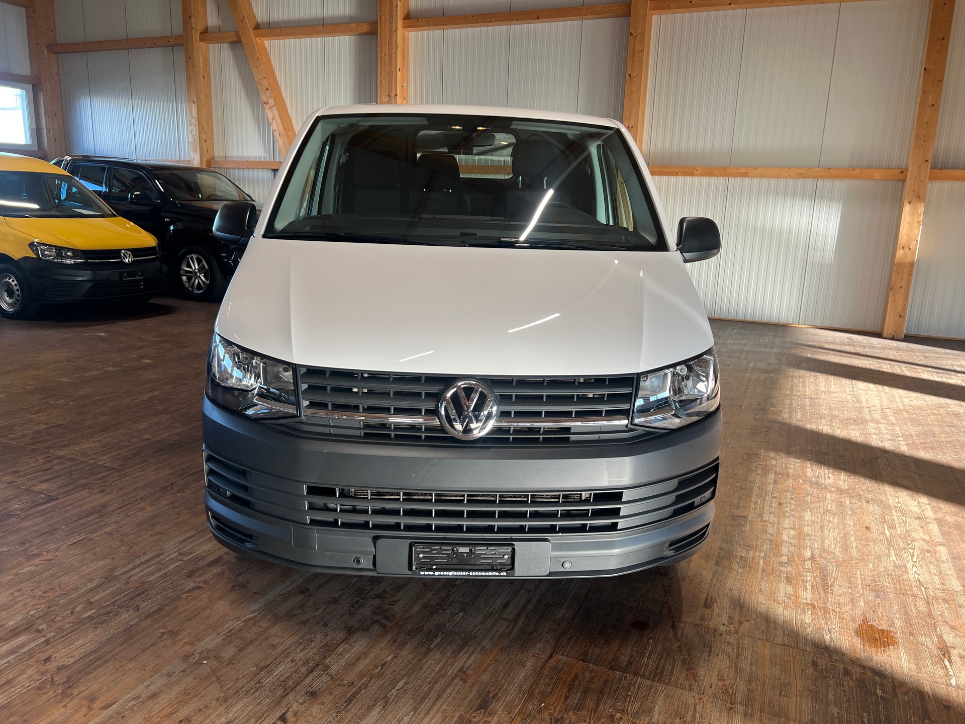 VW T6 2.0 TDI DSG-showroom-element-1