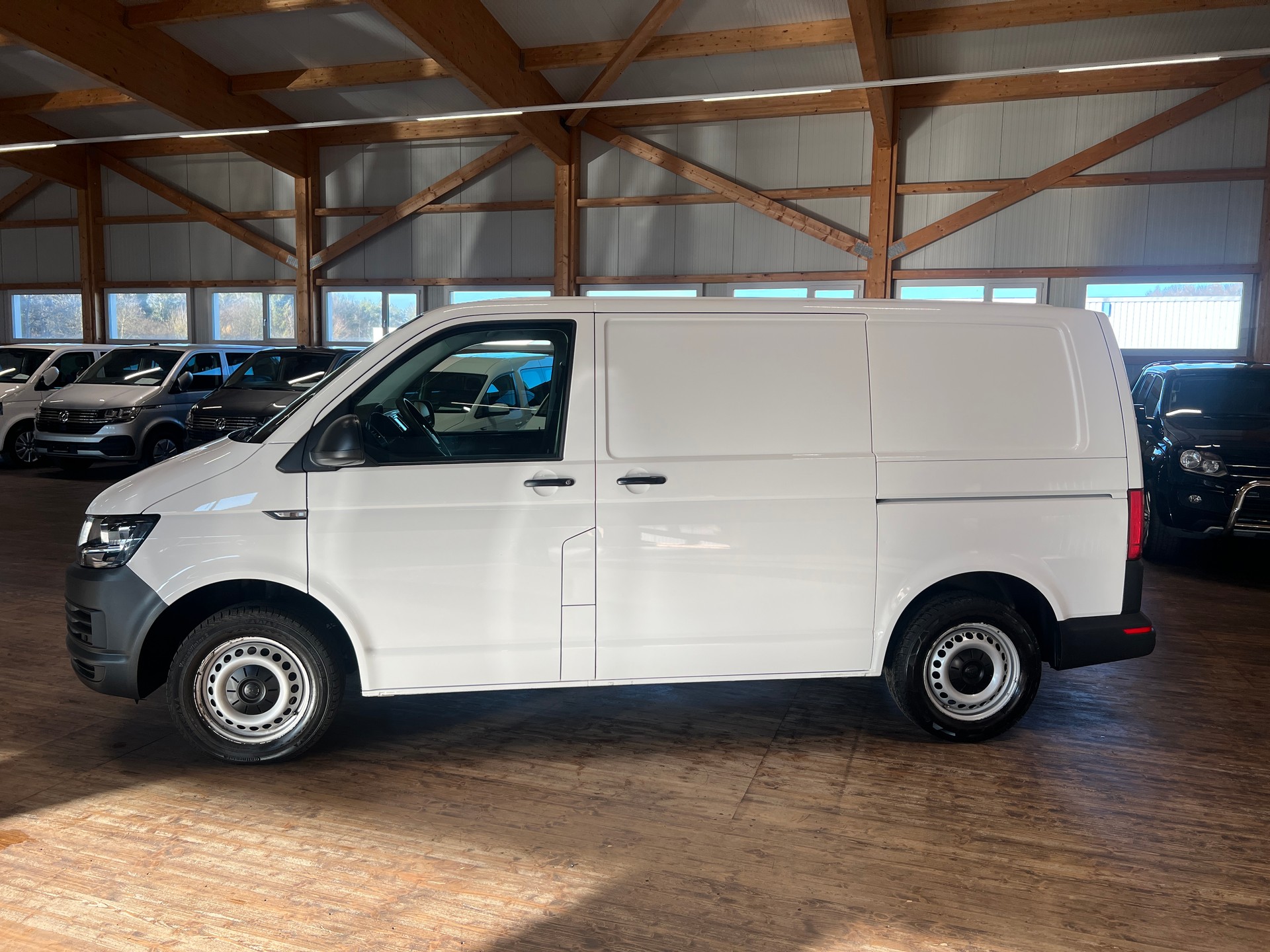 VW T6 2.0 TDI DSG-image-7