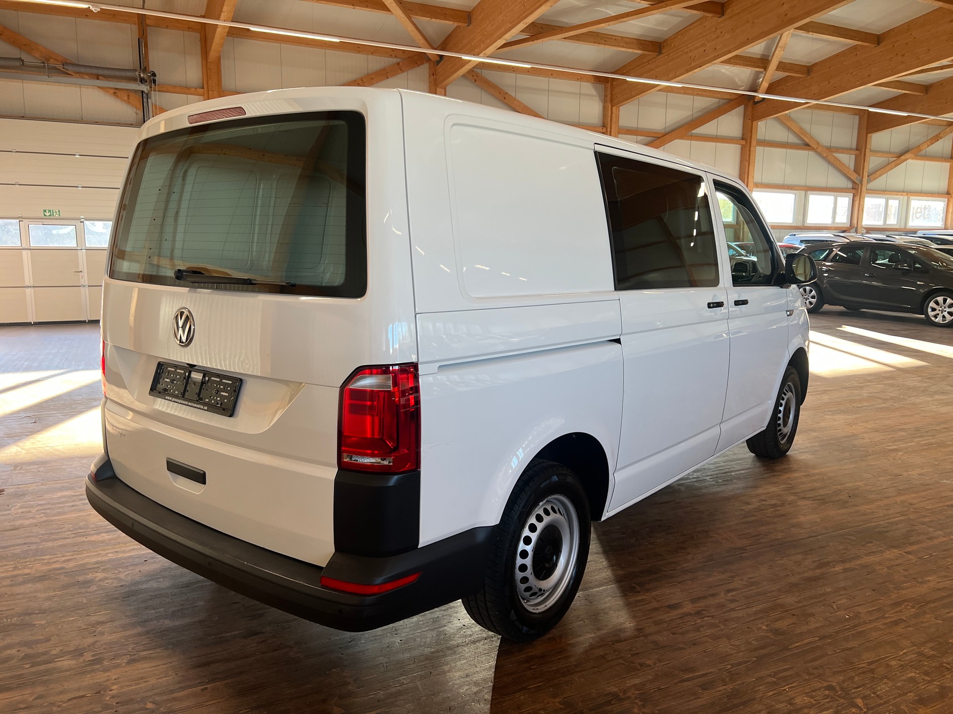 VW T6 2.0 TDI DSG-image-4
