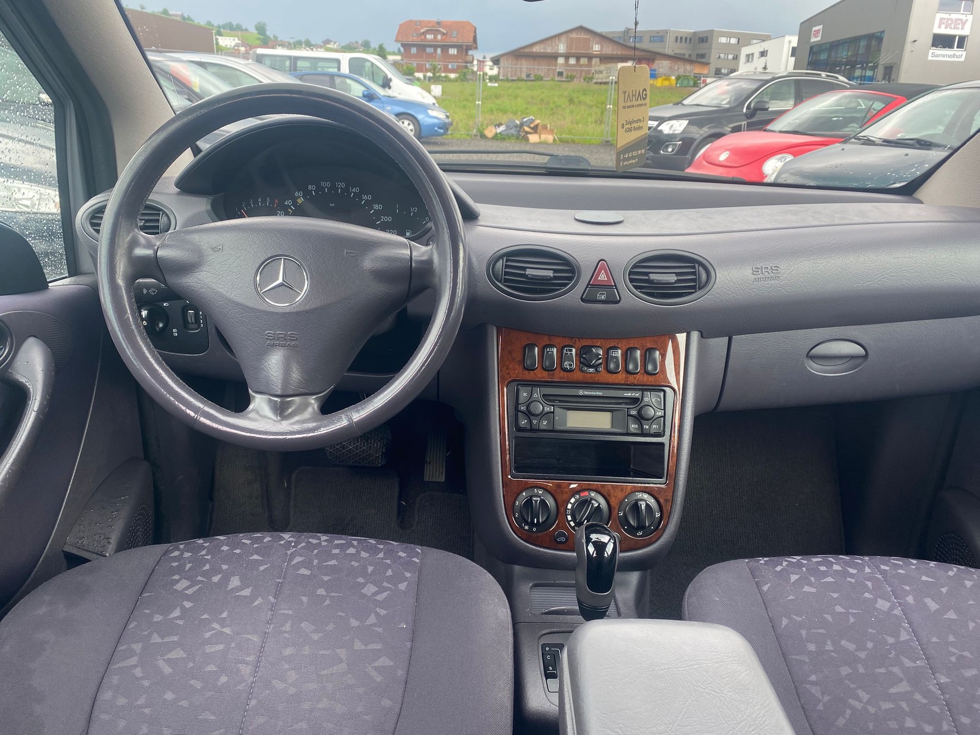 MERCEDES-BENZ A 160 Elégance-image-3