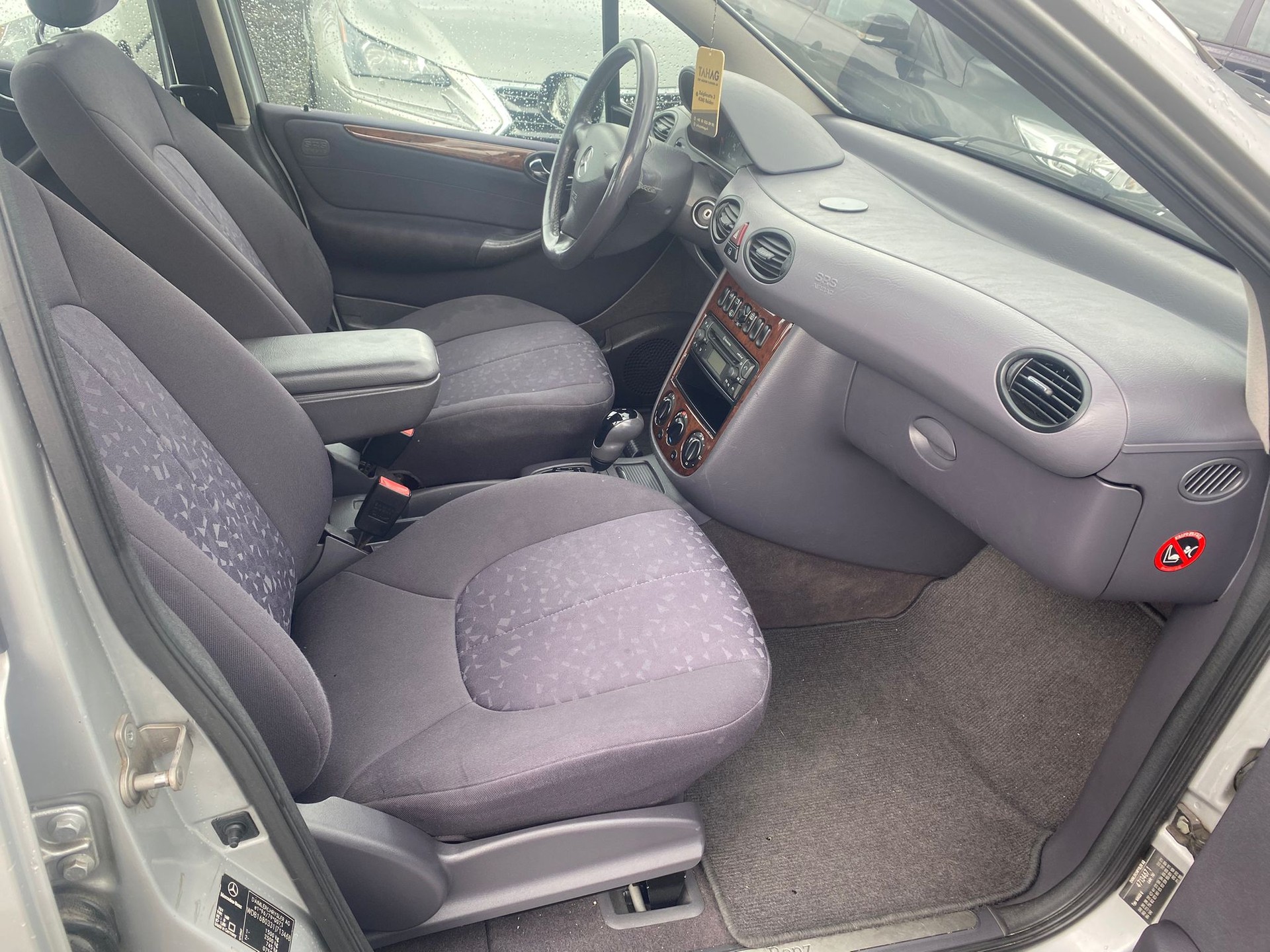 MERCEDES-BENZ A 160 Elégance-image-9