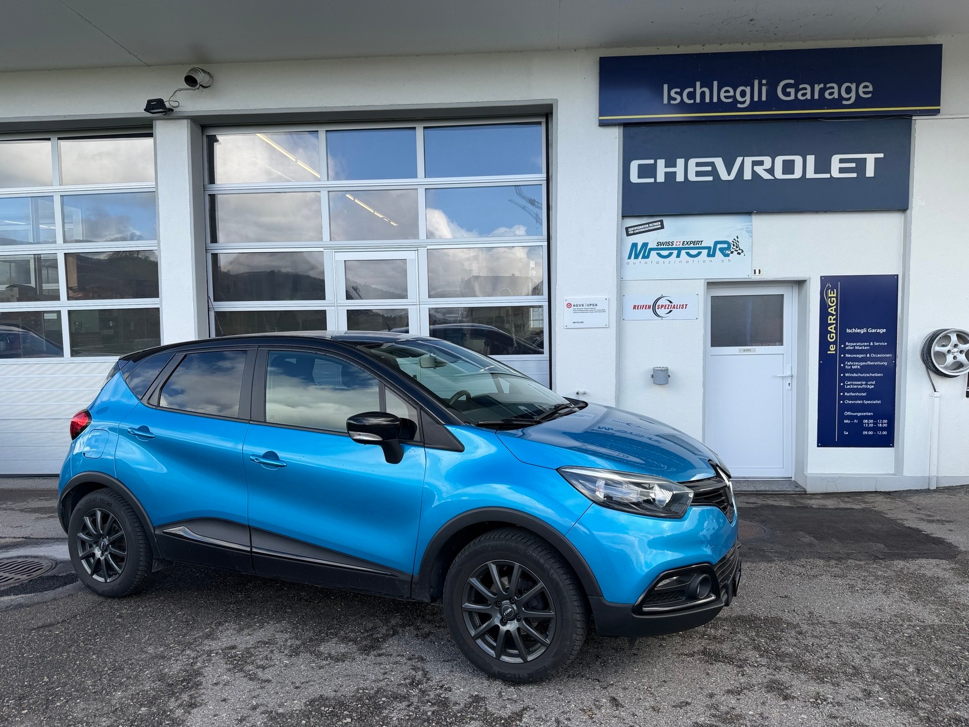 RENAULT Captur 0.9 12V Dynamique-image-0