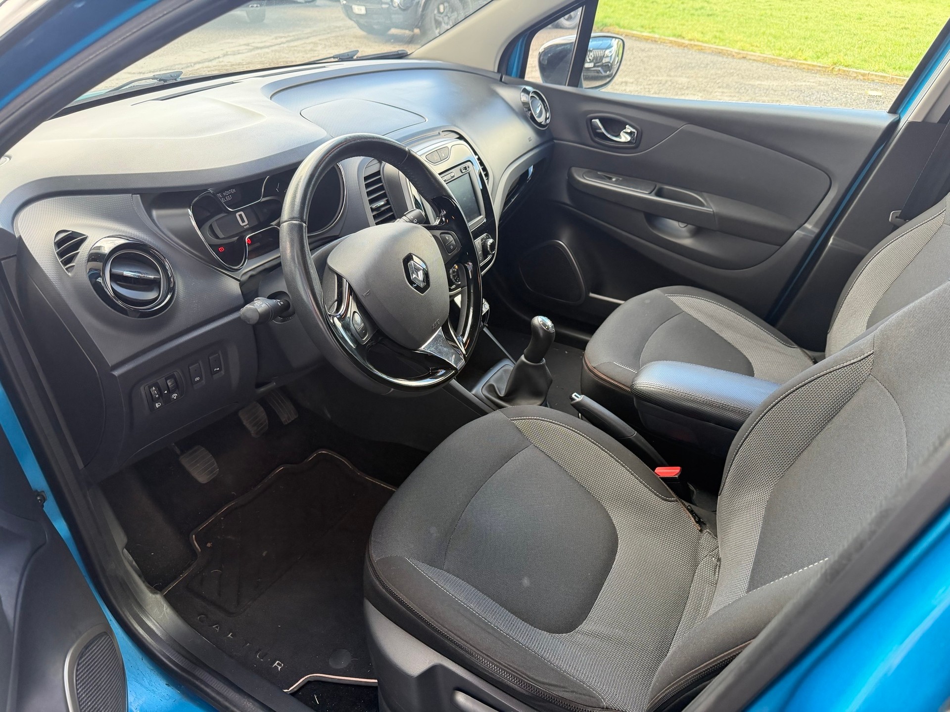 RENAULT Captur 0.9 12V Dynamique-image-7