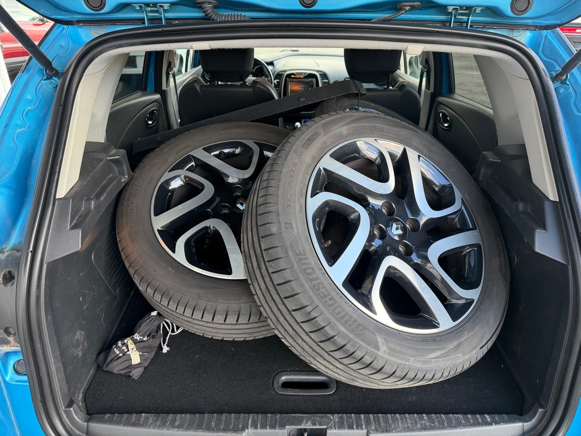 RENAULT Captur 0.9 12V Dynamique-image-8