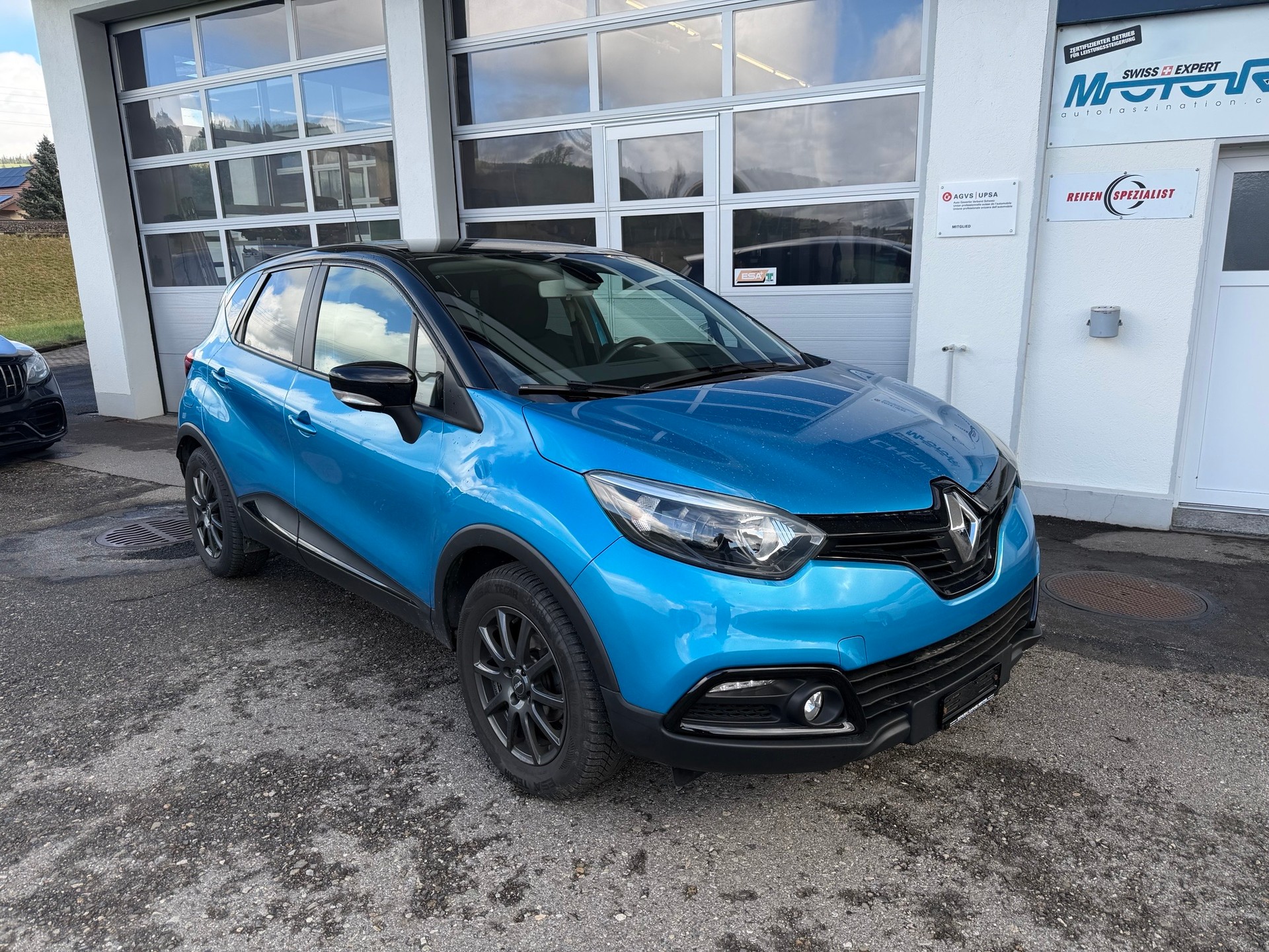 RENAULT Captur 0.9 12V Dynamique-image-1