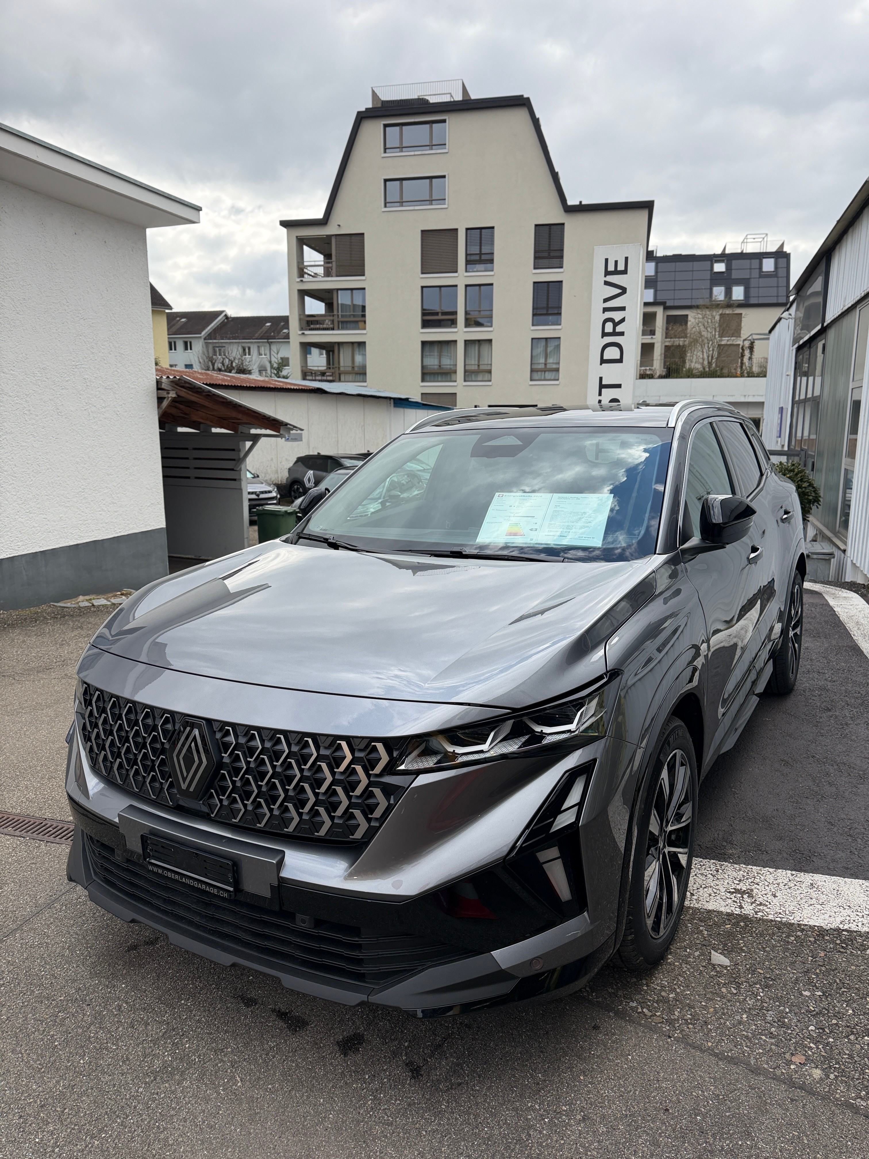 RENAULT Austral 1.2 HEV 200 Techno A (Kombi) Renault RENAULT Austral 1.2 HEV 200 Techno A (Kombi)