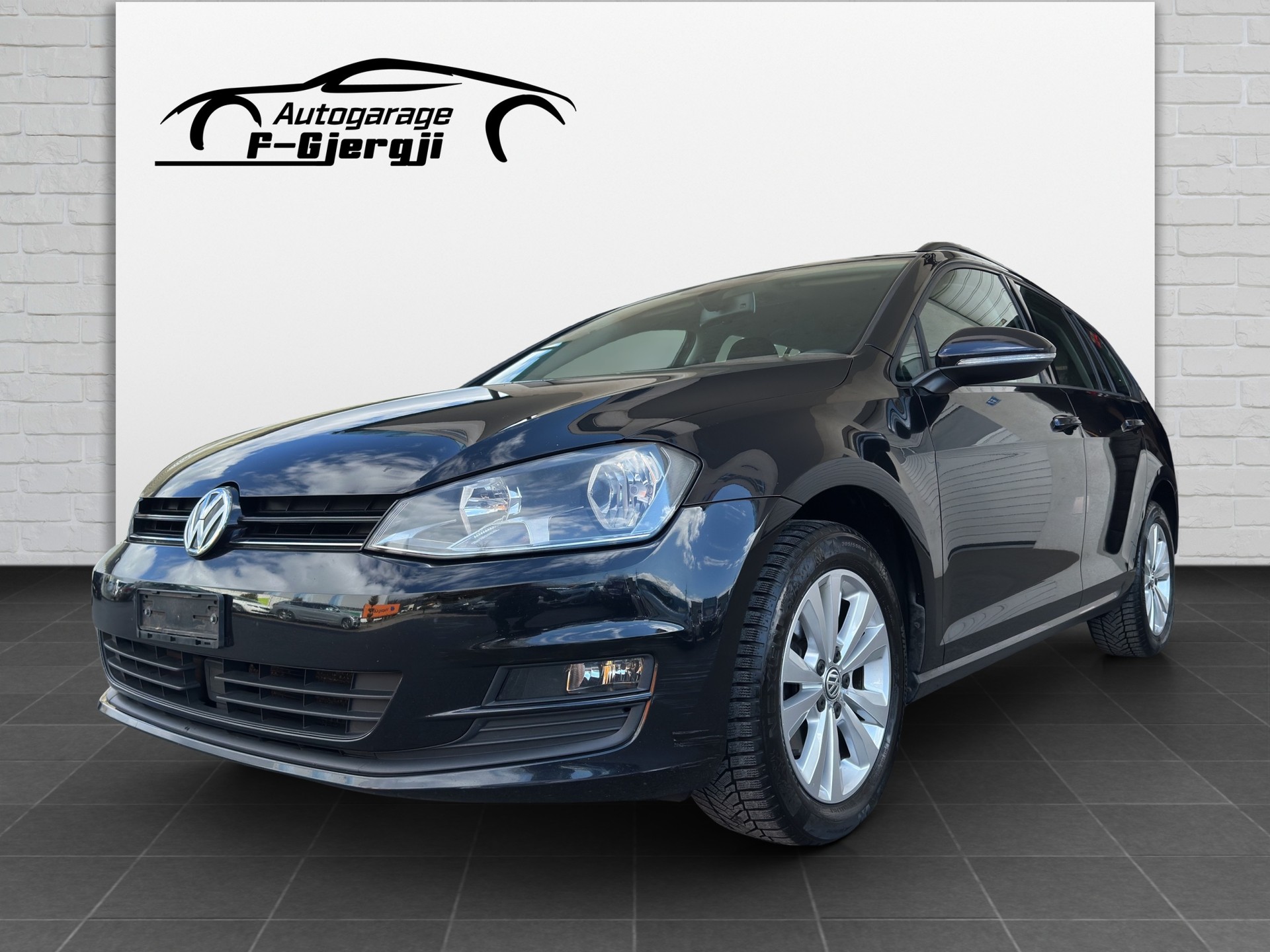 VW Golf Variant 1.6 TDI Comfortline DSG-image-0
