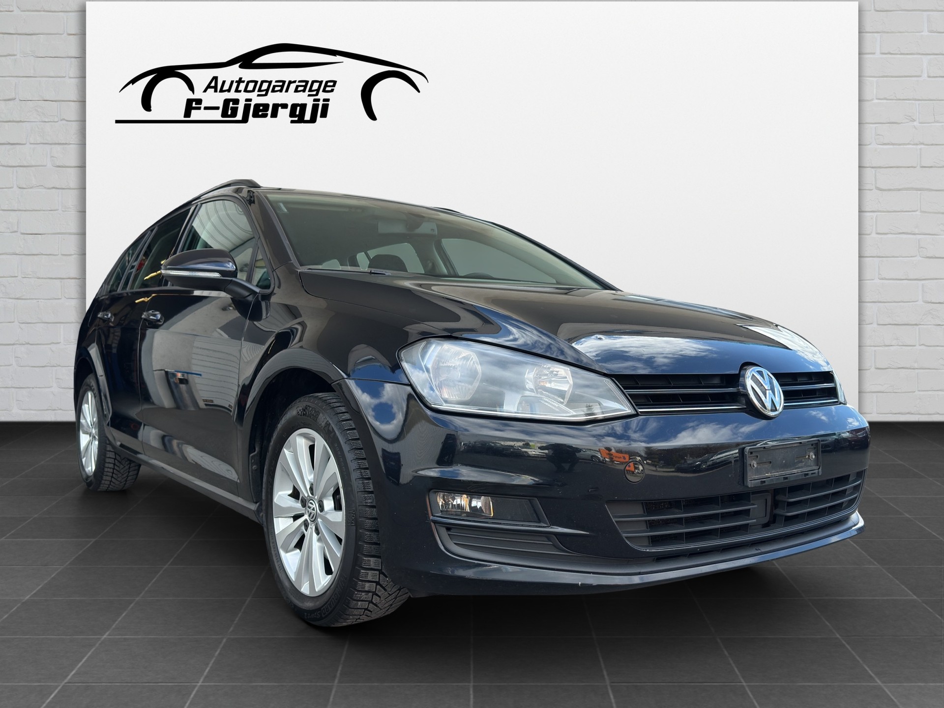 VW Golf Variant 1.6 TDI Comfortline DSG-image-1