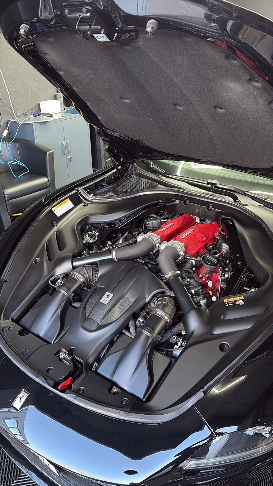 FERRARI Roma 3.9 V8 T-image-4