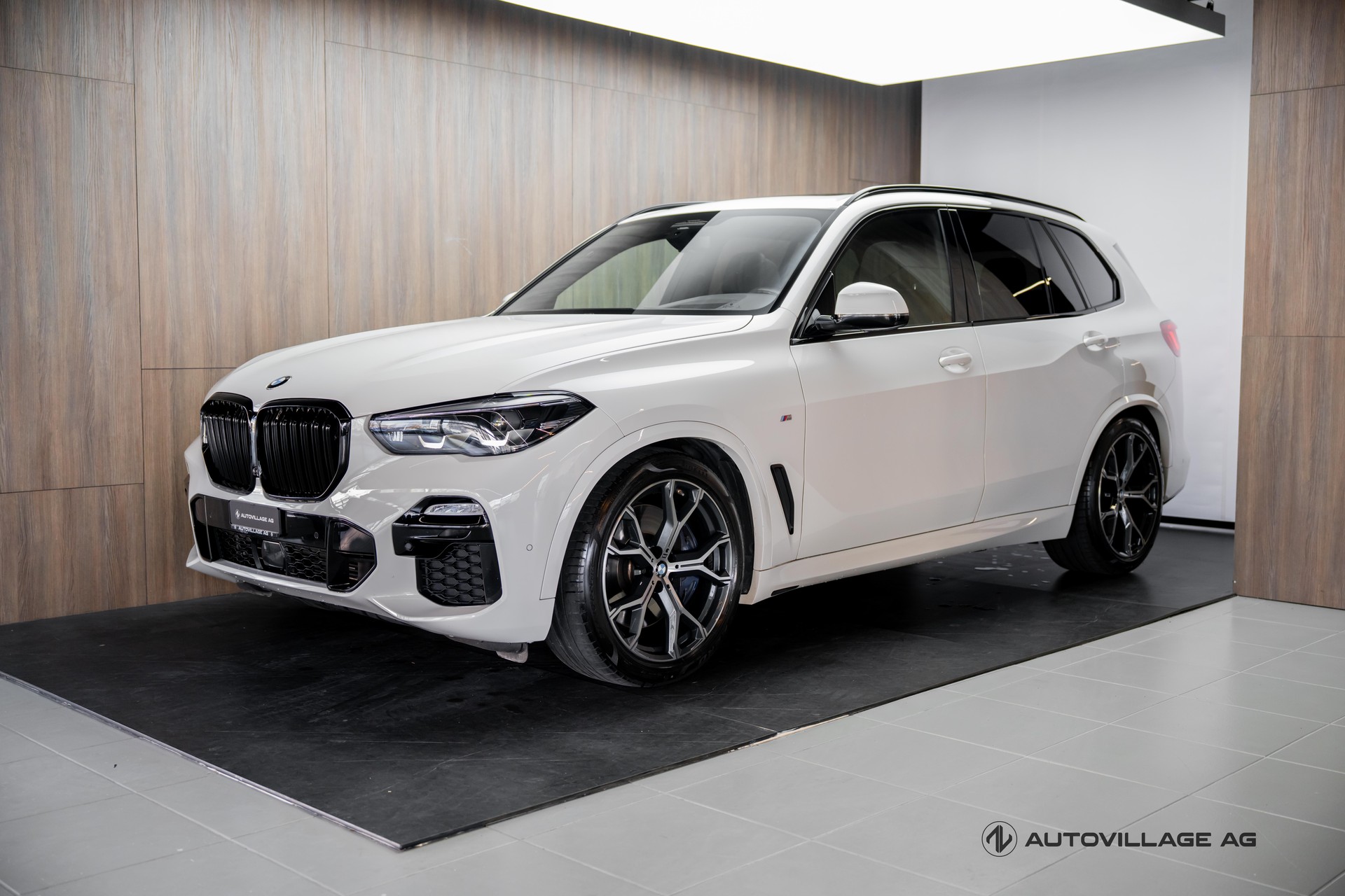 BMW X5 xDrive 30d Steptronic M Paket-image-0