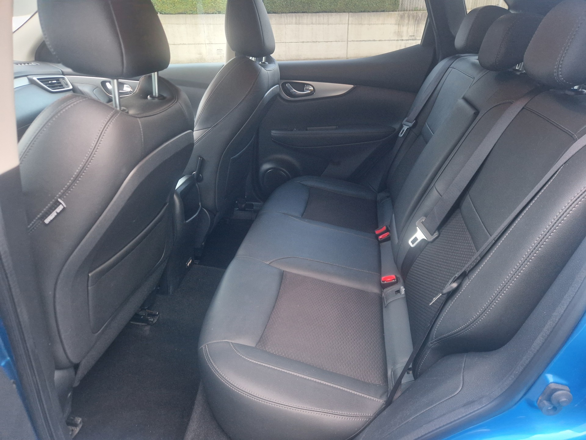 NISSAN Qashqai 1.2 DIG-T tekna-image-4