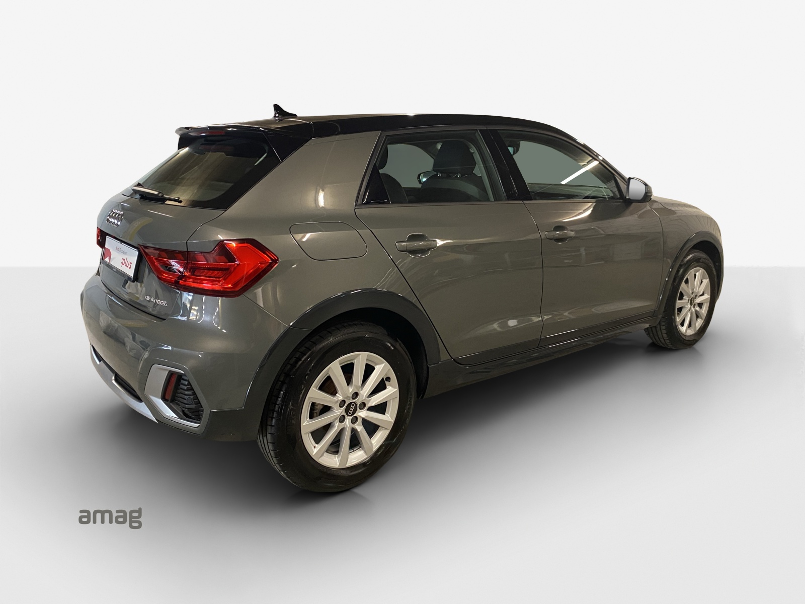 AUDI A1 allstreet 30 TFSI Attraction S-tronic-image-4