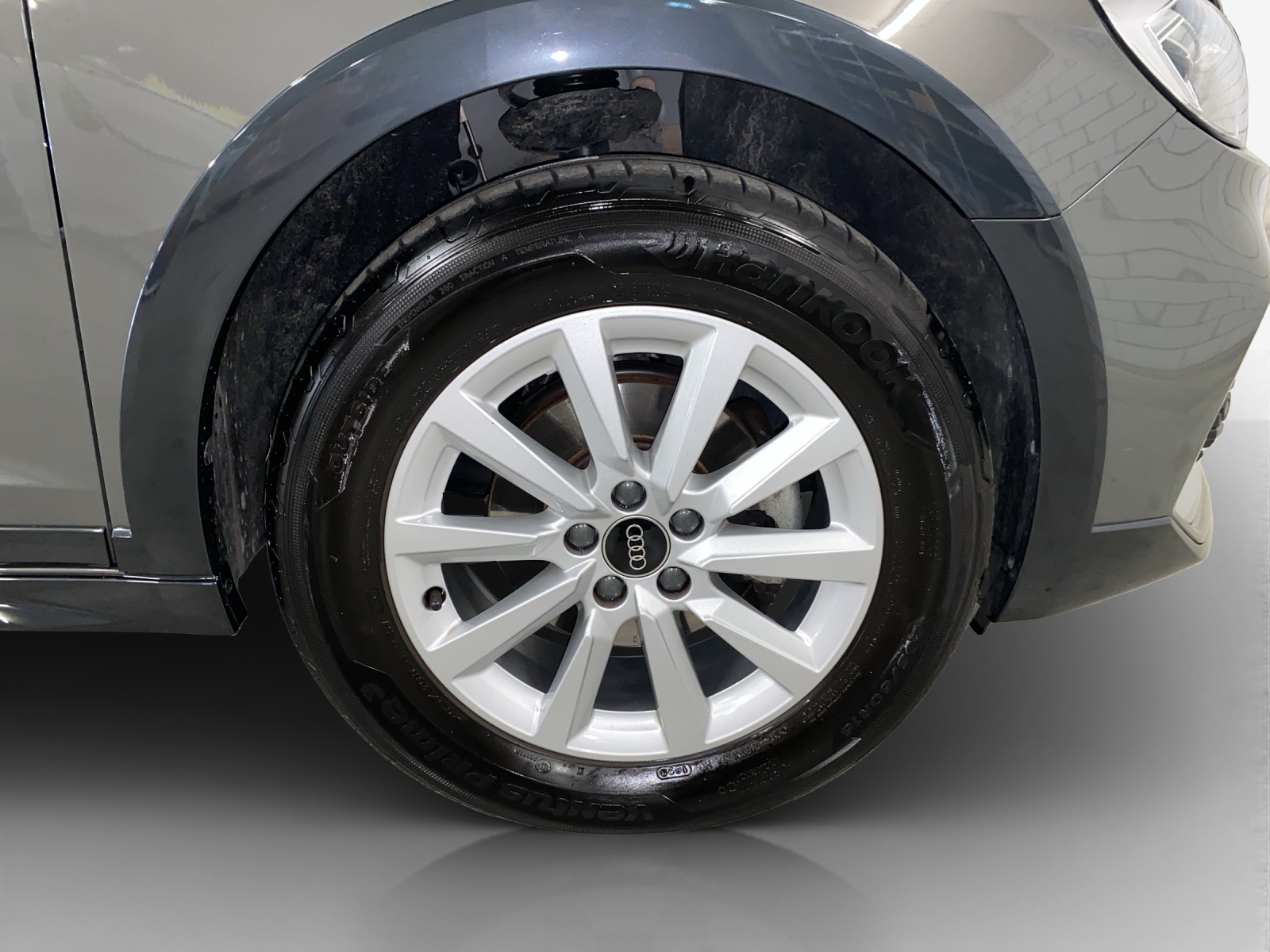 AUDI A1 allstreet 30 TFSI Attraction S-tronic-image-14