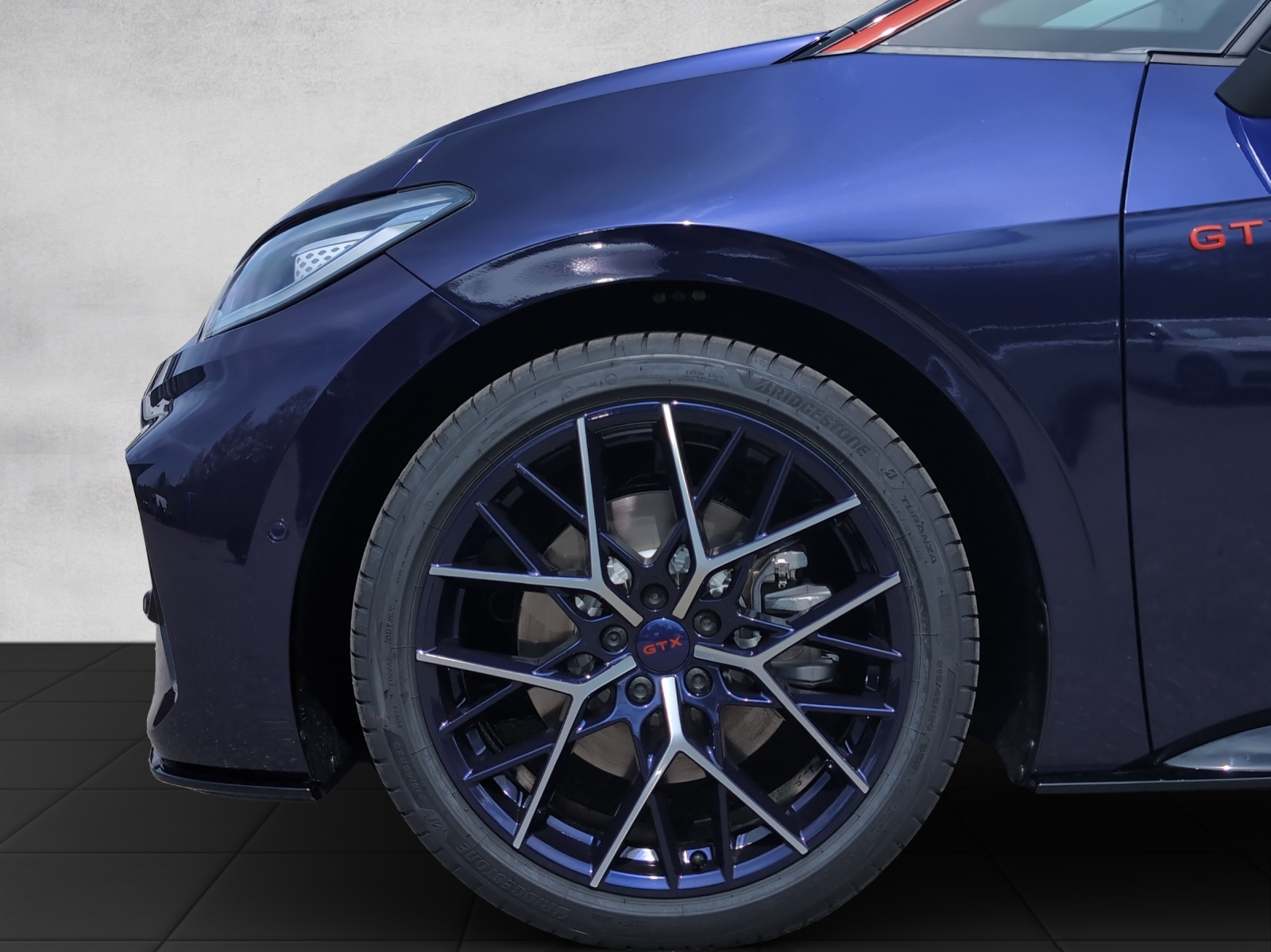 VW ID.3 GTX Performance Fire & Ice Edition-image-15