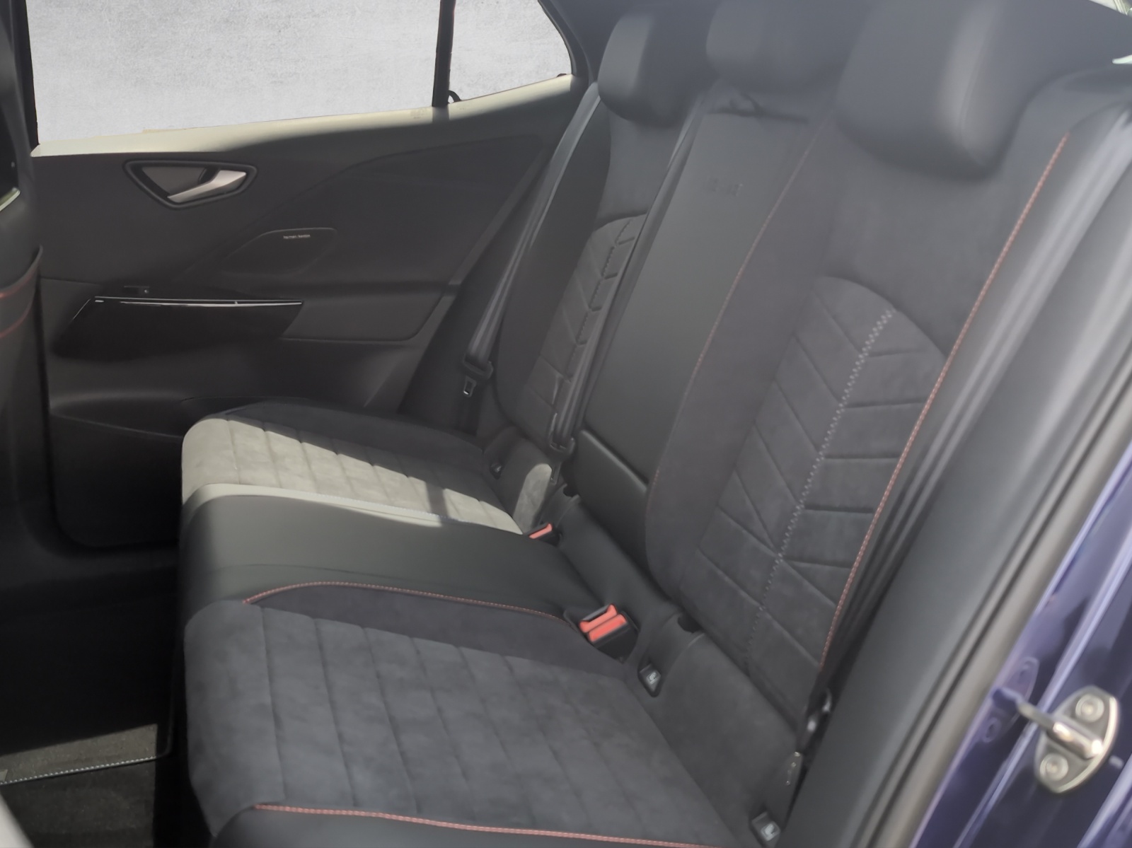 VW ID.3 GTX Performance Fire & Ice Edition-image-9