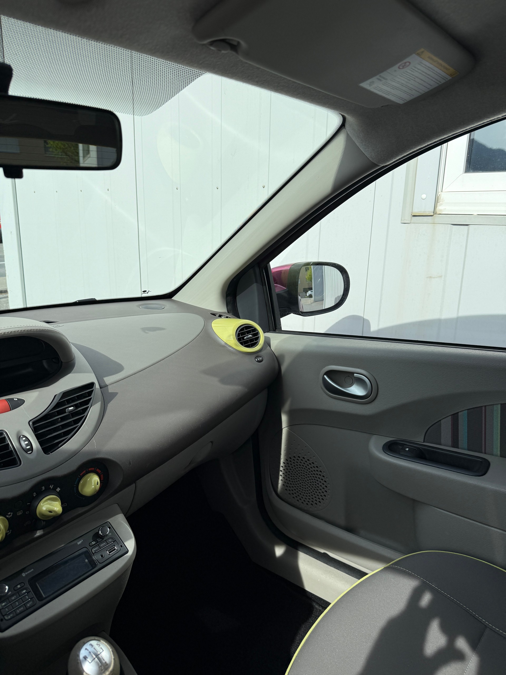 RENAULT Twingo 1.2 16V Liberty CABRIO DACH-image-13