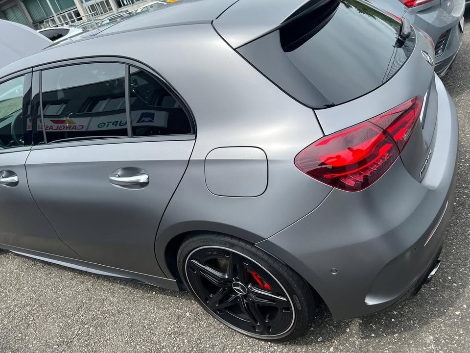 MERCEDES-BENZ A 35 AMG 4matic-image-2
