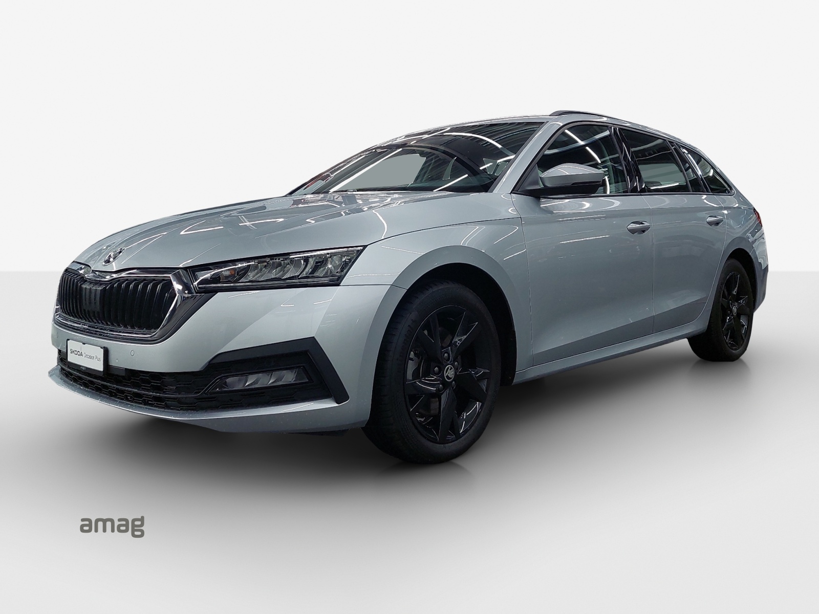 SKODA Octavia Combi 2.0 TSI Ambition DSG 4x4-image-0