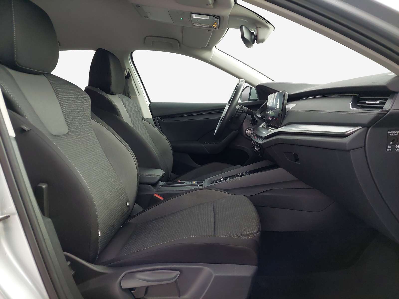 SKODA Octavia Combi 2.0 TSI Ambition DSG 4x4-image-14