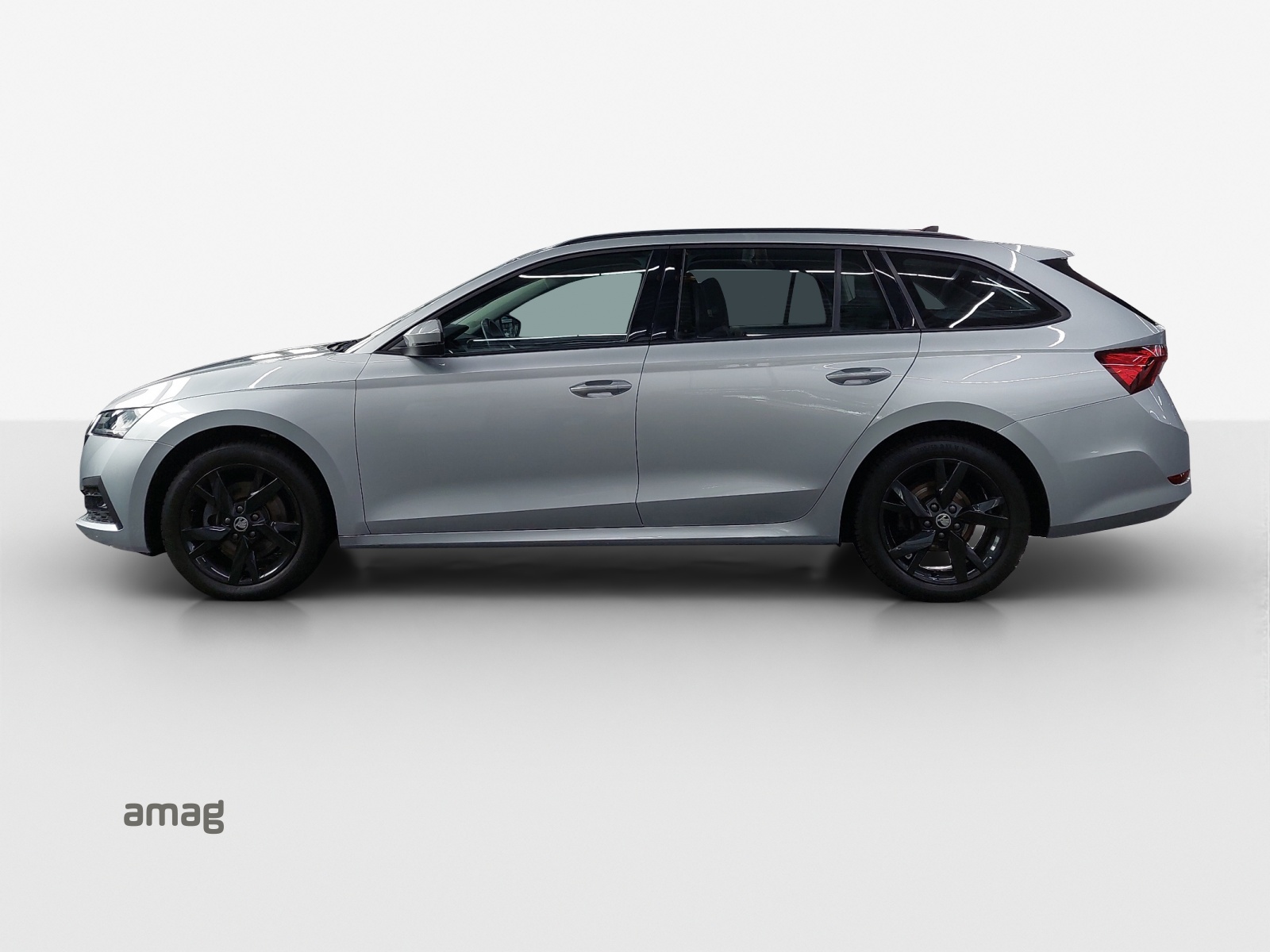 SKODA Octavia Combi 2.0 TSI Ambition DSG 4x4-image-1