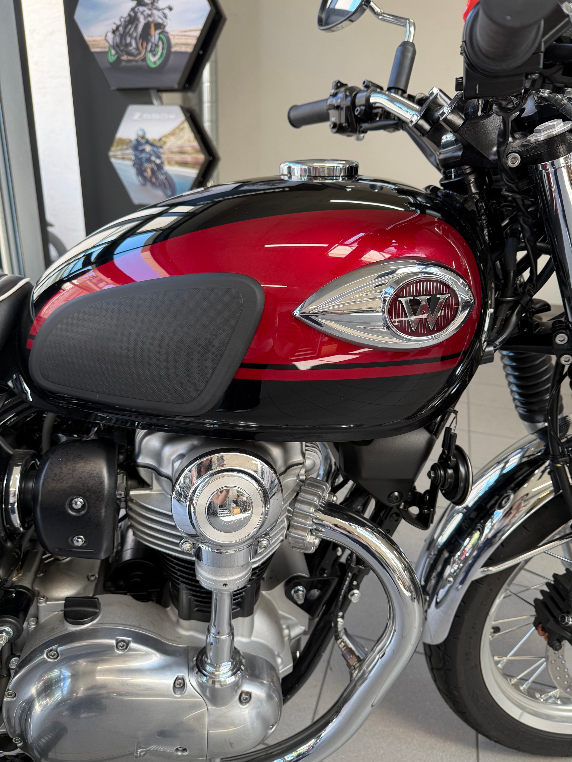 KAWASAKI W 800-image-2