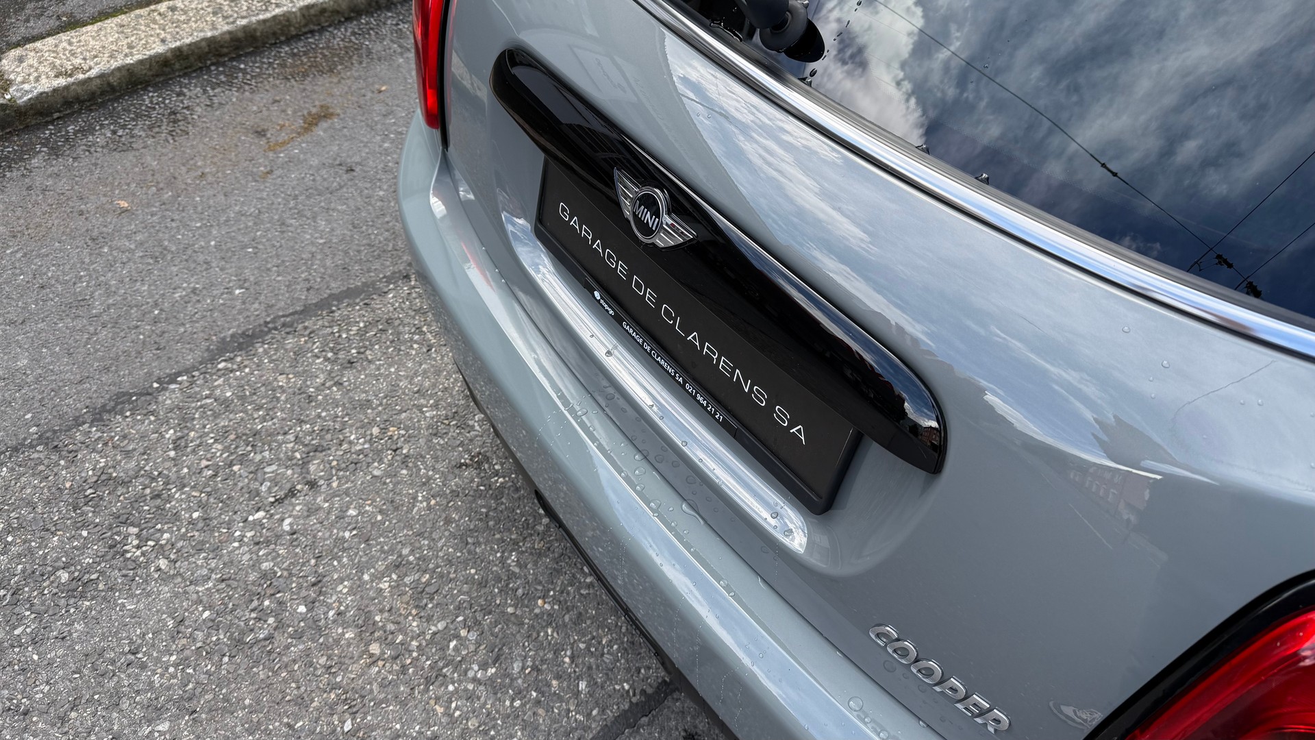 MINI Cooper Steptronic-image-3