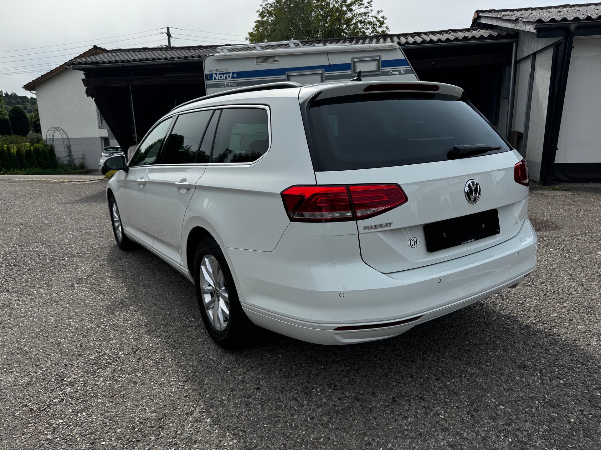 VW Passat Variant 2.0 TDI BMT Comfortline DSG-image-3