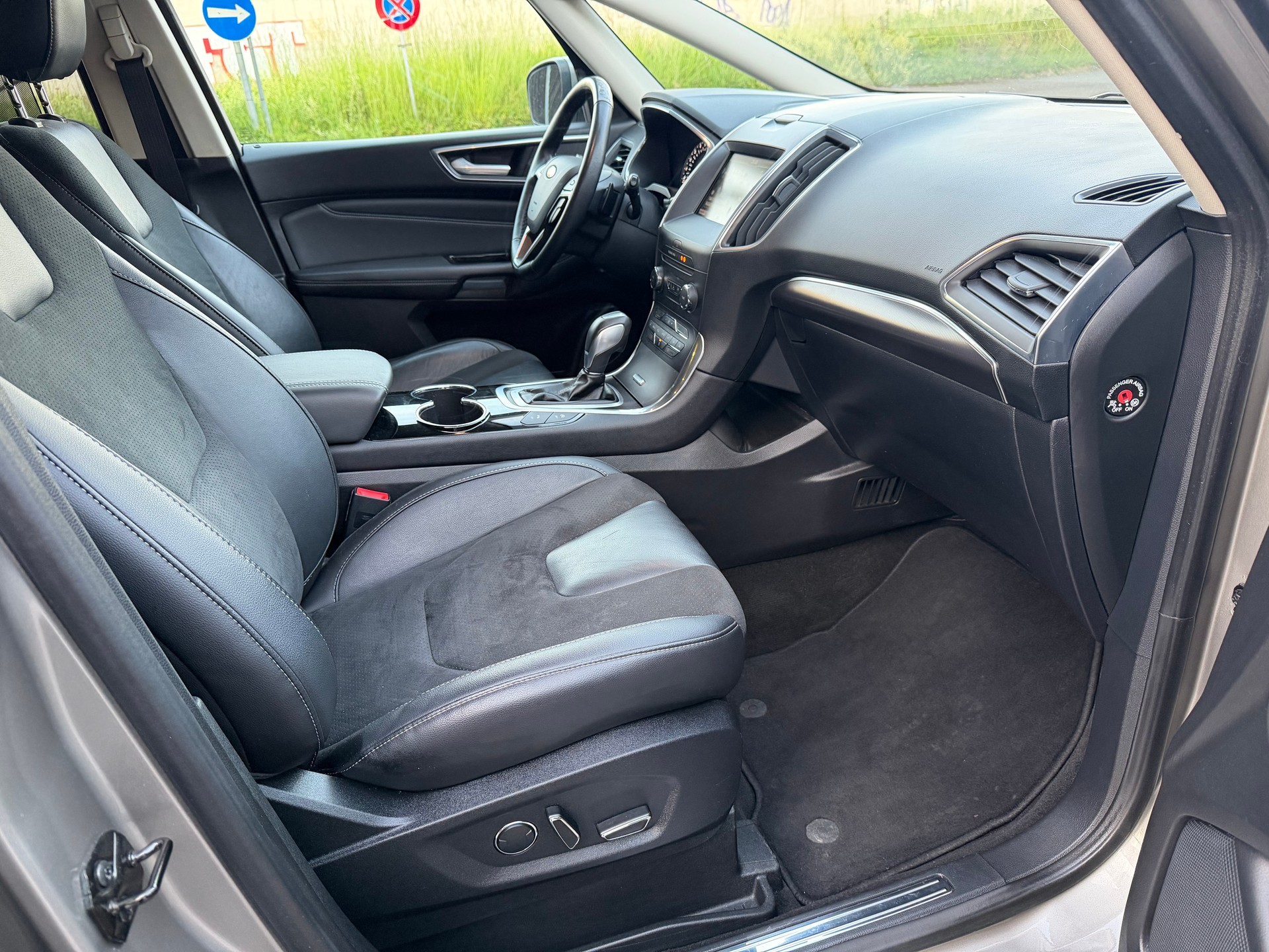 FORD S-Max 2.0 TDCi Titanium PowerShift-image-11