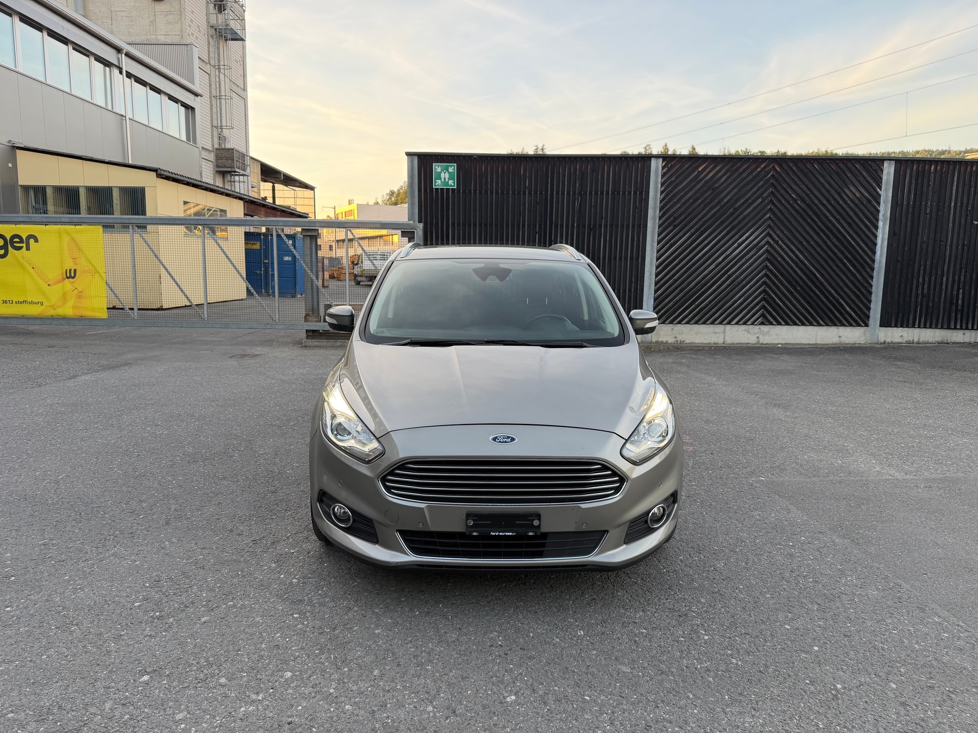 FORD S-Max 2.0 TDCi Titanium PowerShift-image-1