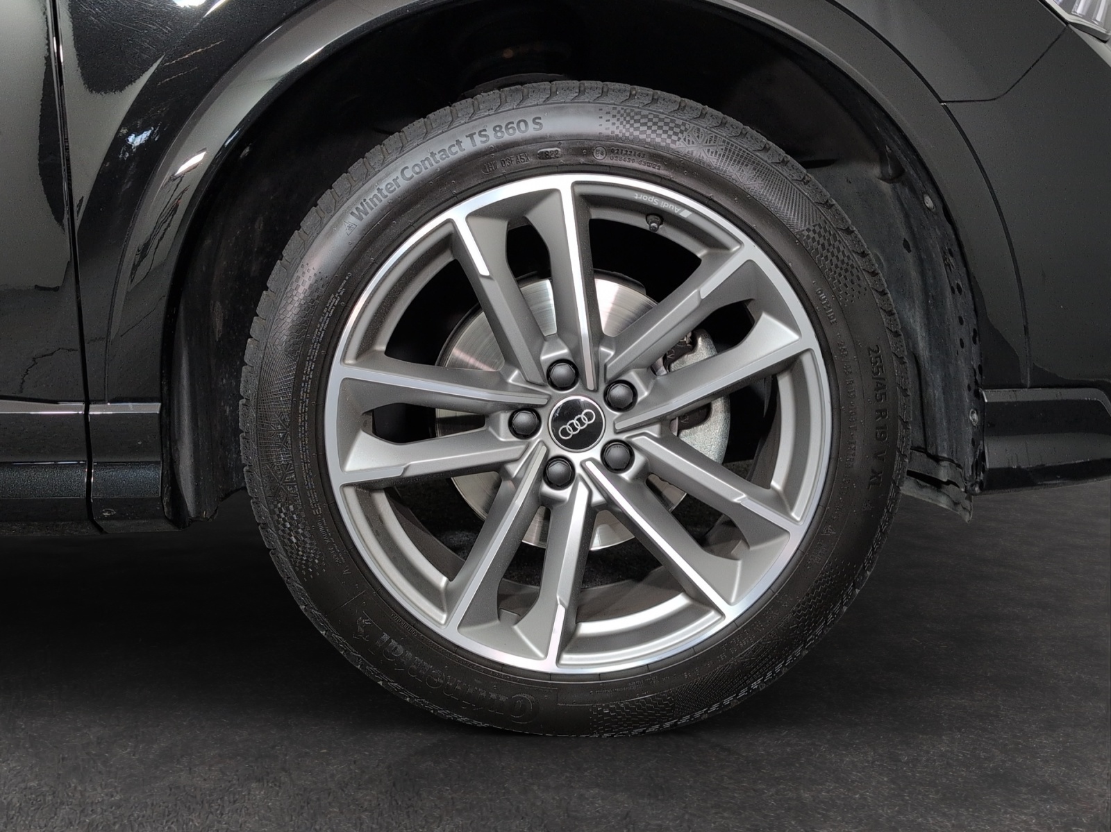 AUDI Q3 35 TFSI S line Attraction S-tronic-image-4