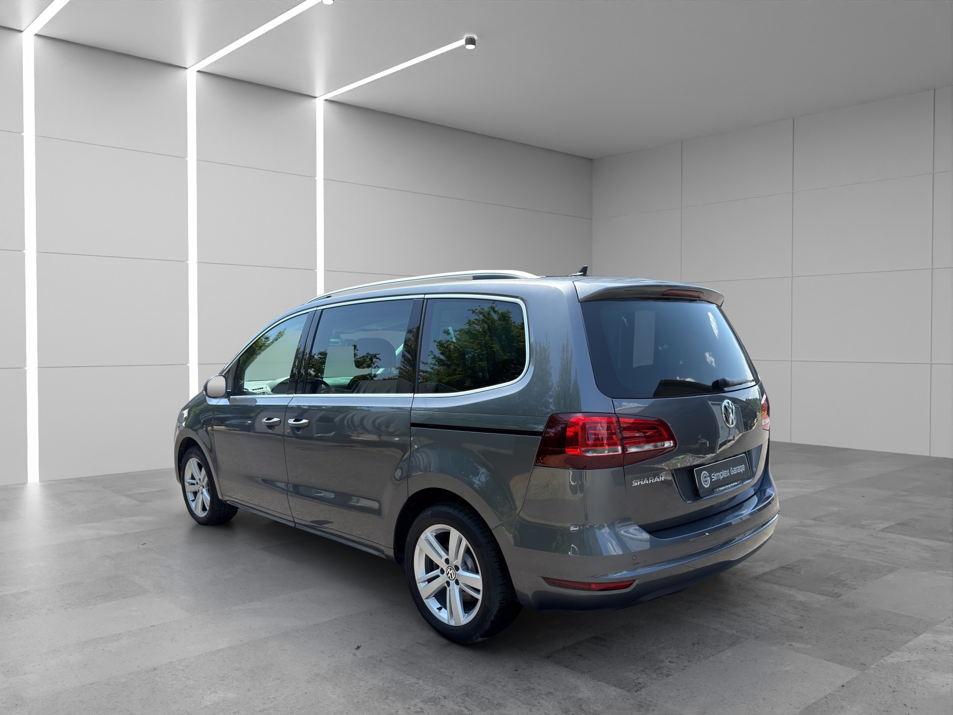 VW Sharan 1.4 TSI BlMT Comfortline DSG-image-2
