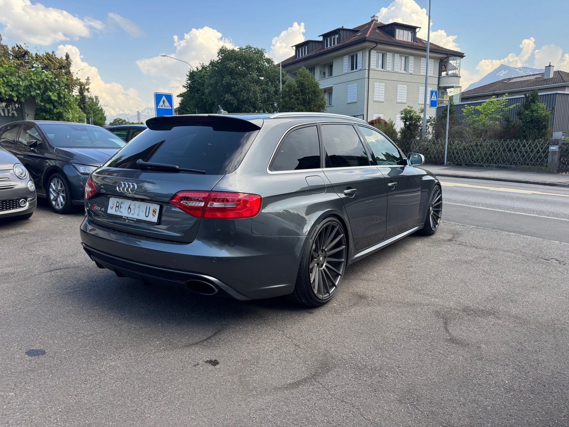 AUDI RS4 Avant 4.2 FSI V8 quattro S-tronic-image-6