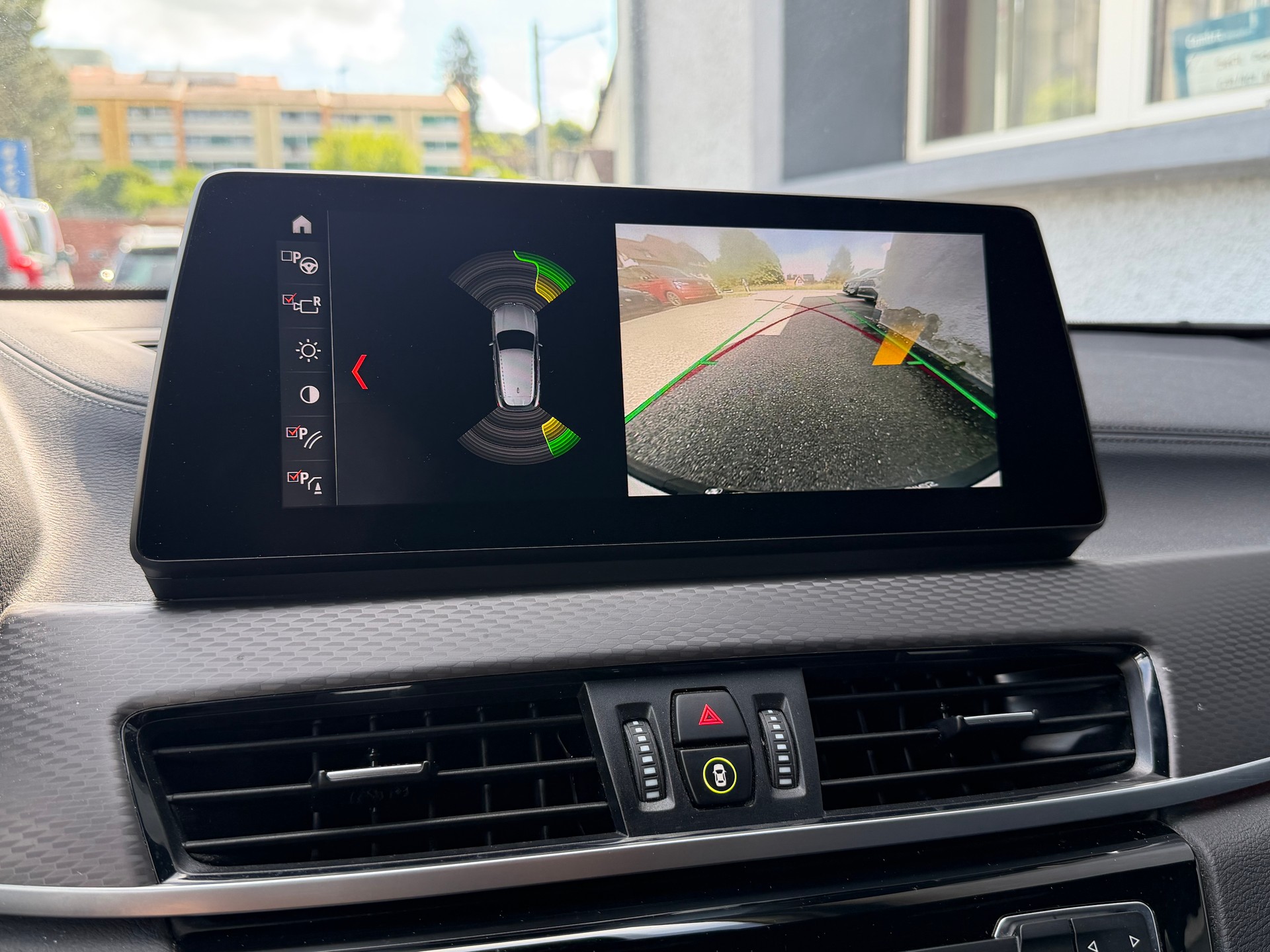 BMW X2 xDrive 20d M Sport Steptronic-image-11