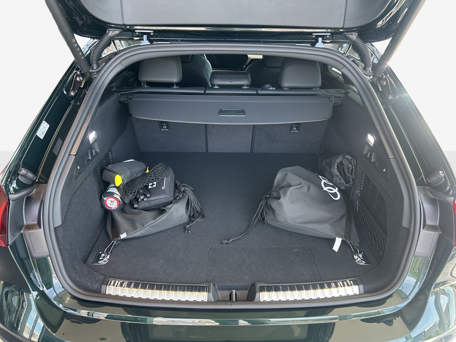 AUDI A5 Avant e-hybrid quattro 270 kW S tronic-image-12