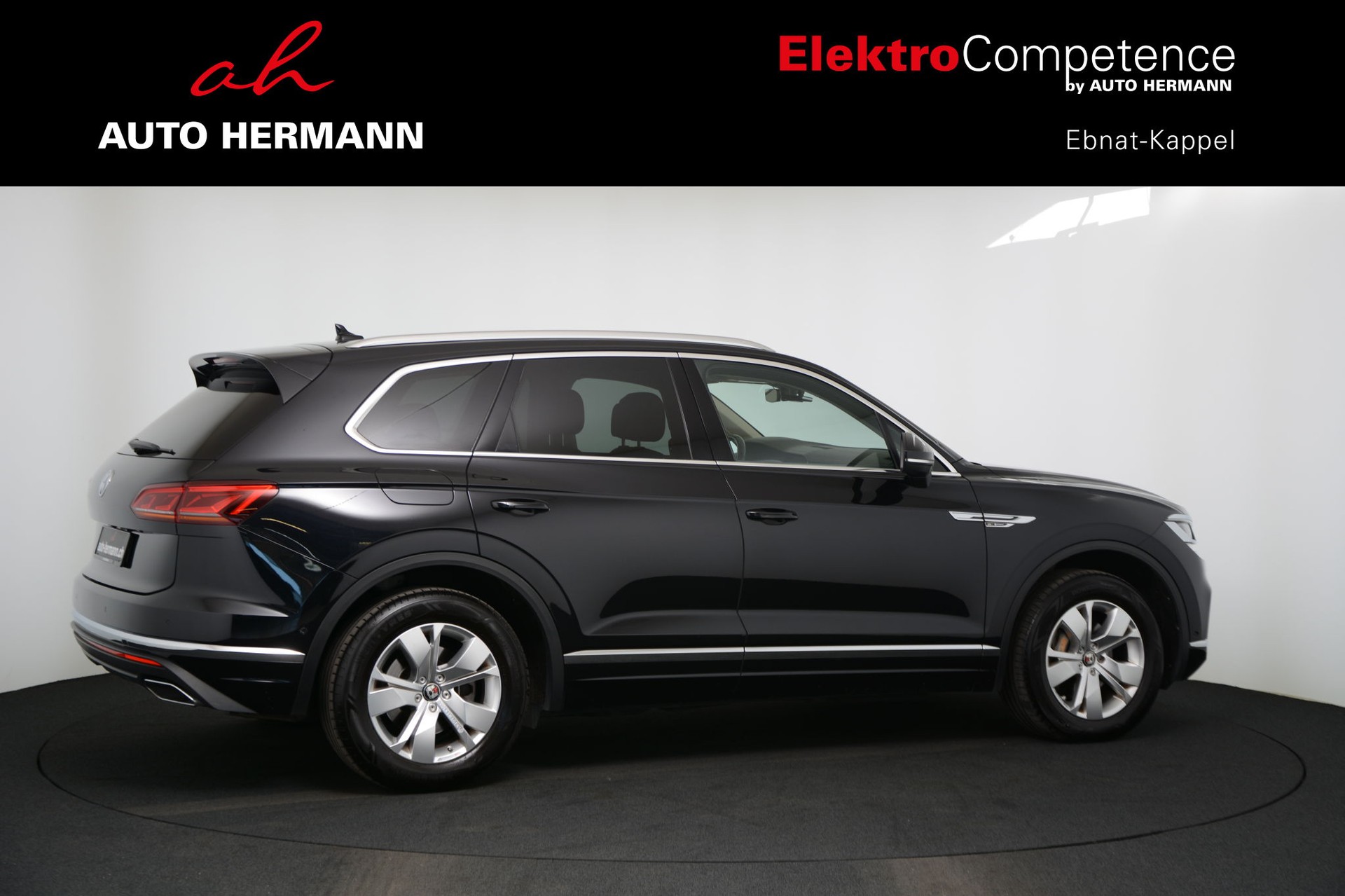 VW Touareg 3.0 TDI Atmosphere Tiptronic-image-6