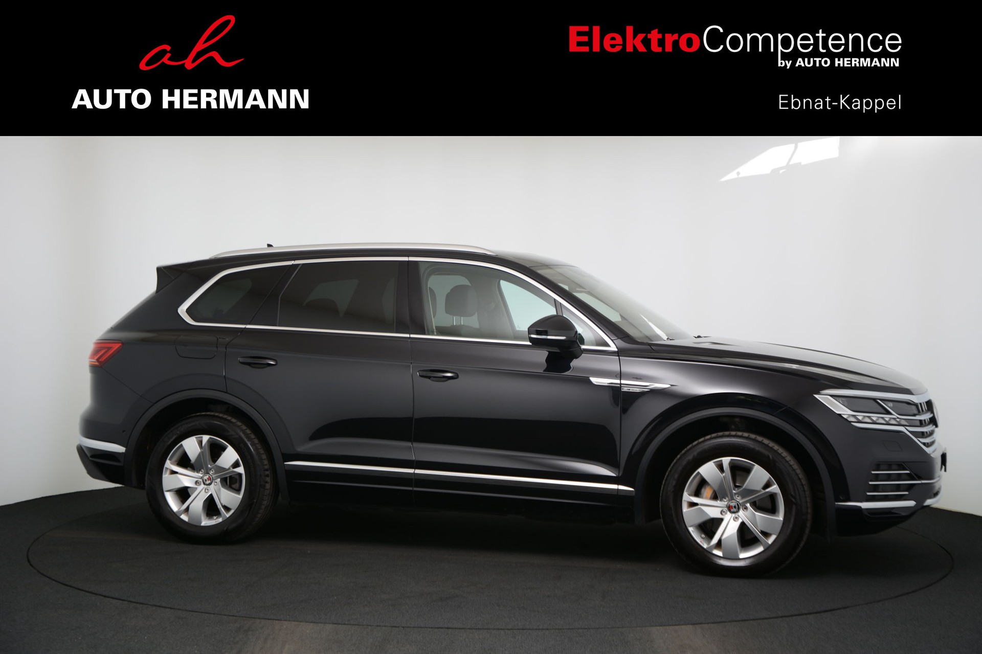 VW Touareg 3.0 TDI Atmosphere Tiptronic-image-7