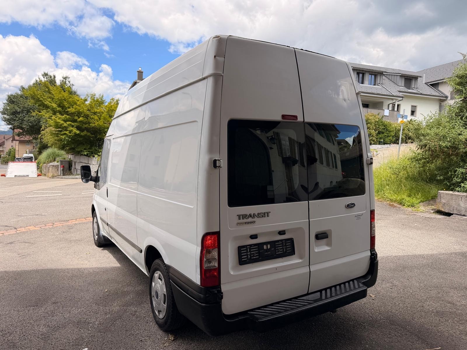 FORD Transit 2.2 TDCi 280 M-image-3