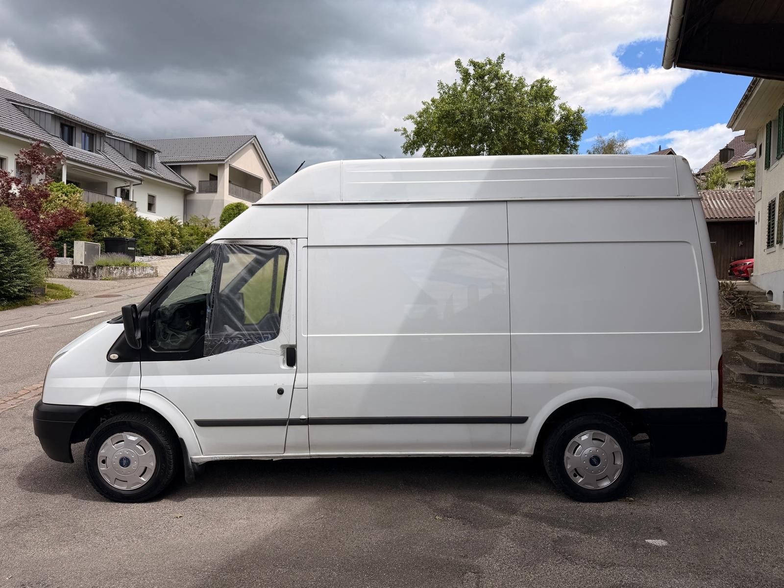 FORD Transit 2.2 TDCi 280 M-image-2