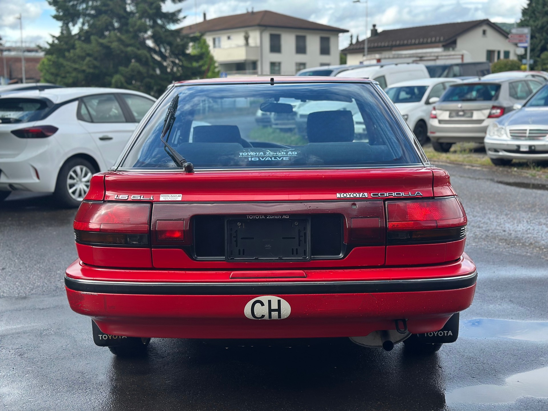 TOYOTA Corolla 1.6 GLi Liftback-image-6