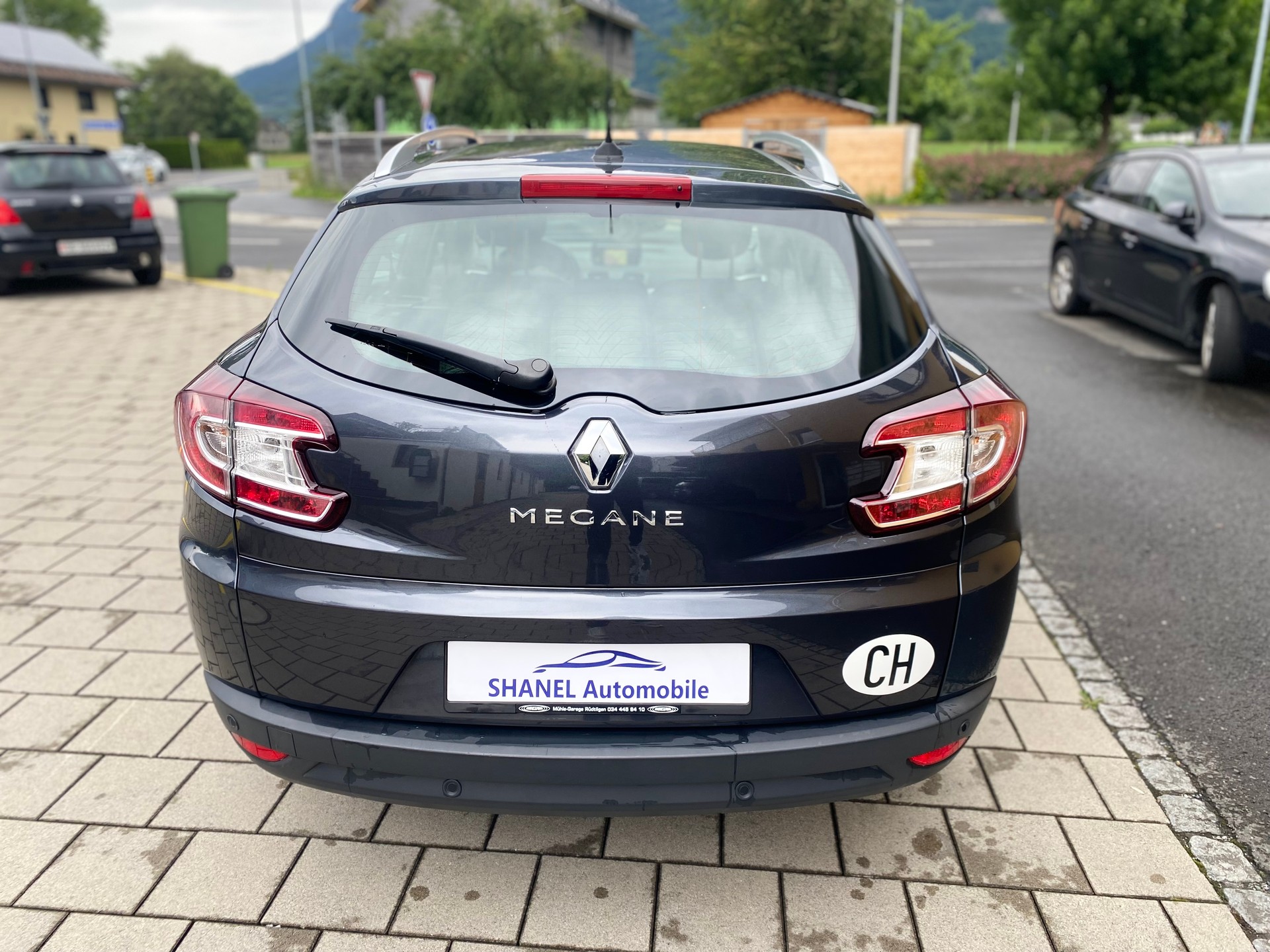 RENAULT Mégane Grandtour 1.5 dCi Dynamique EDC-image-1