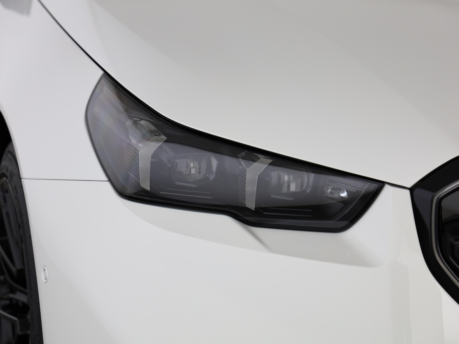 BMW M5 xDrive-image-5